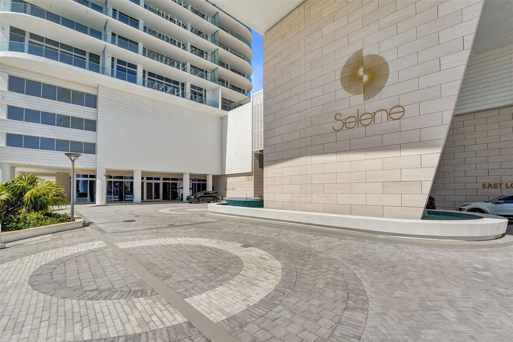 153 N Seabreeze #1204 Fort Lauderdale, FL 33304