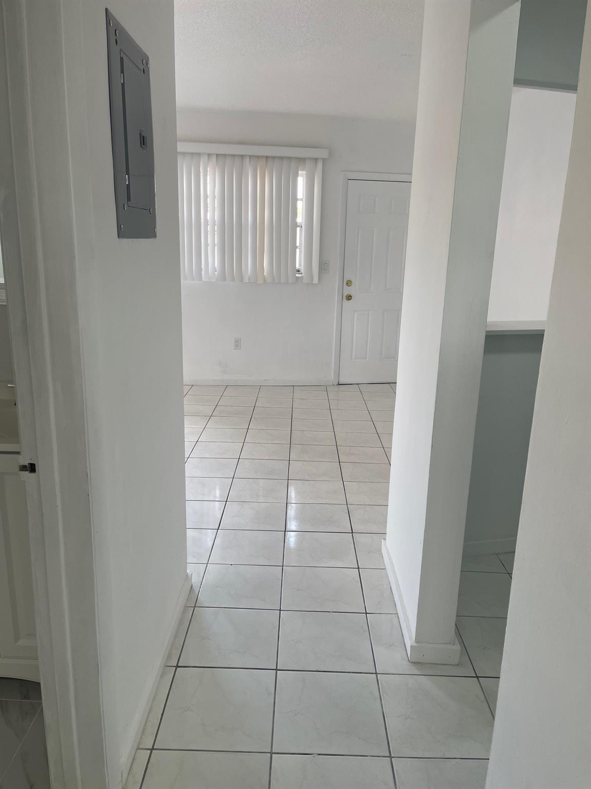 11 SW 52nd #7A Coral Gables, FL 33134