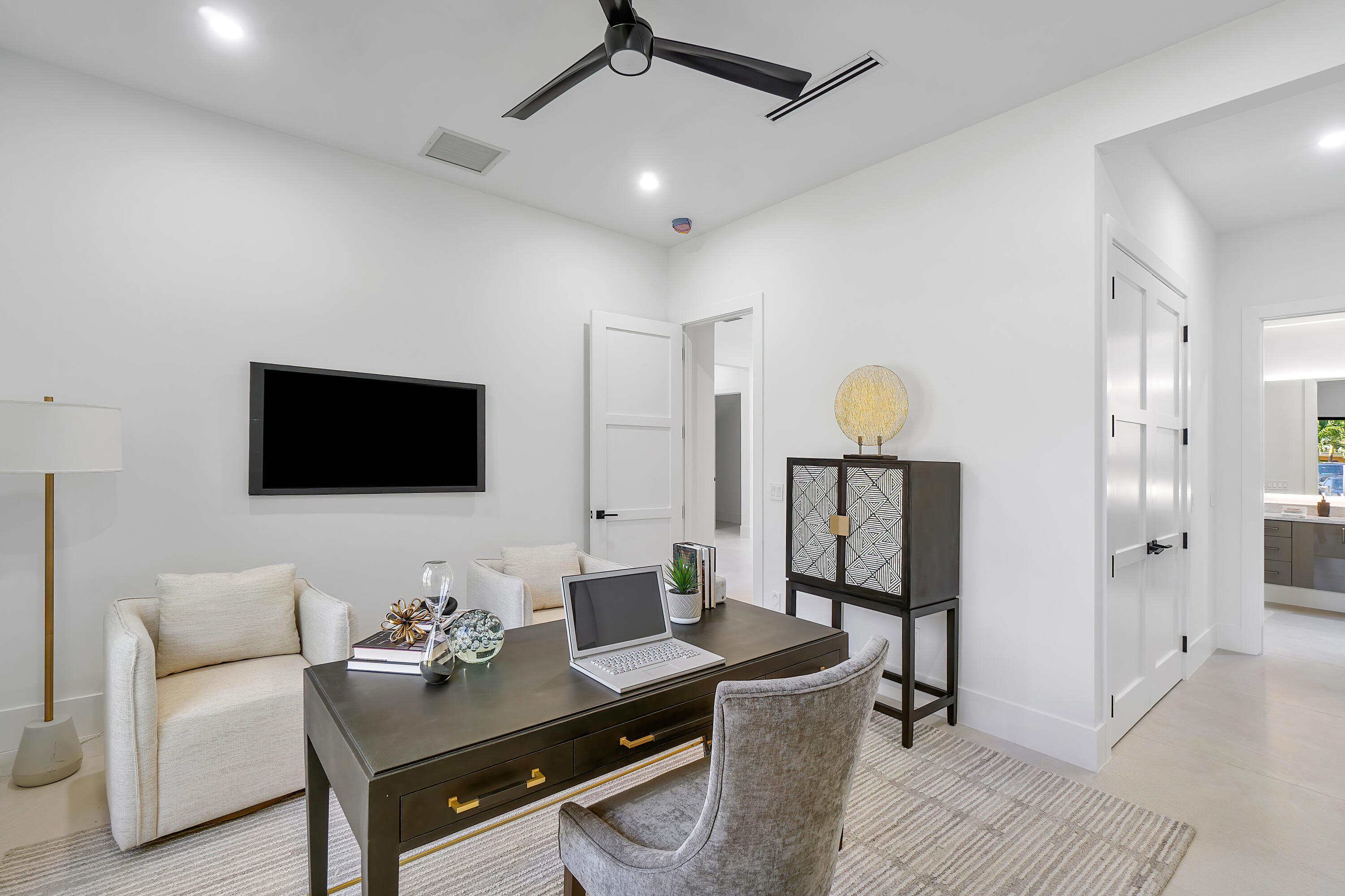 444 NE 5th Boca Raton, FL 33432