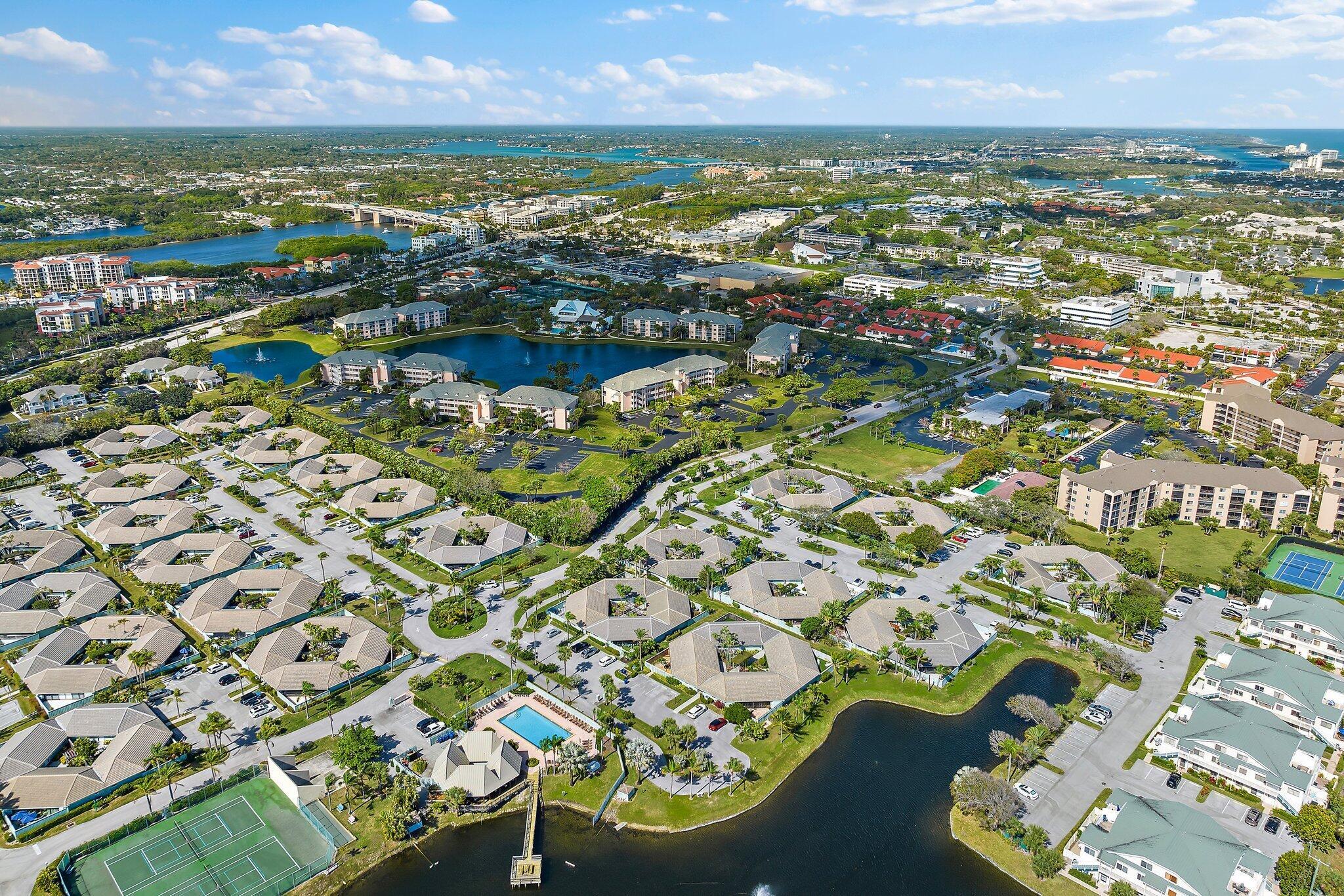 1127 E Seminole Ave #4b Jupiter, FL 33477