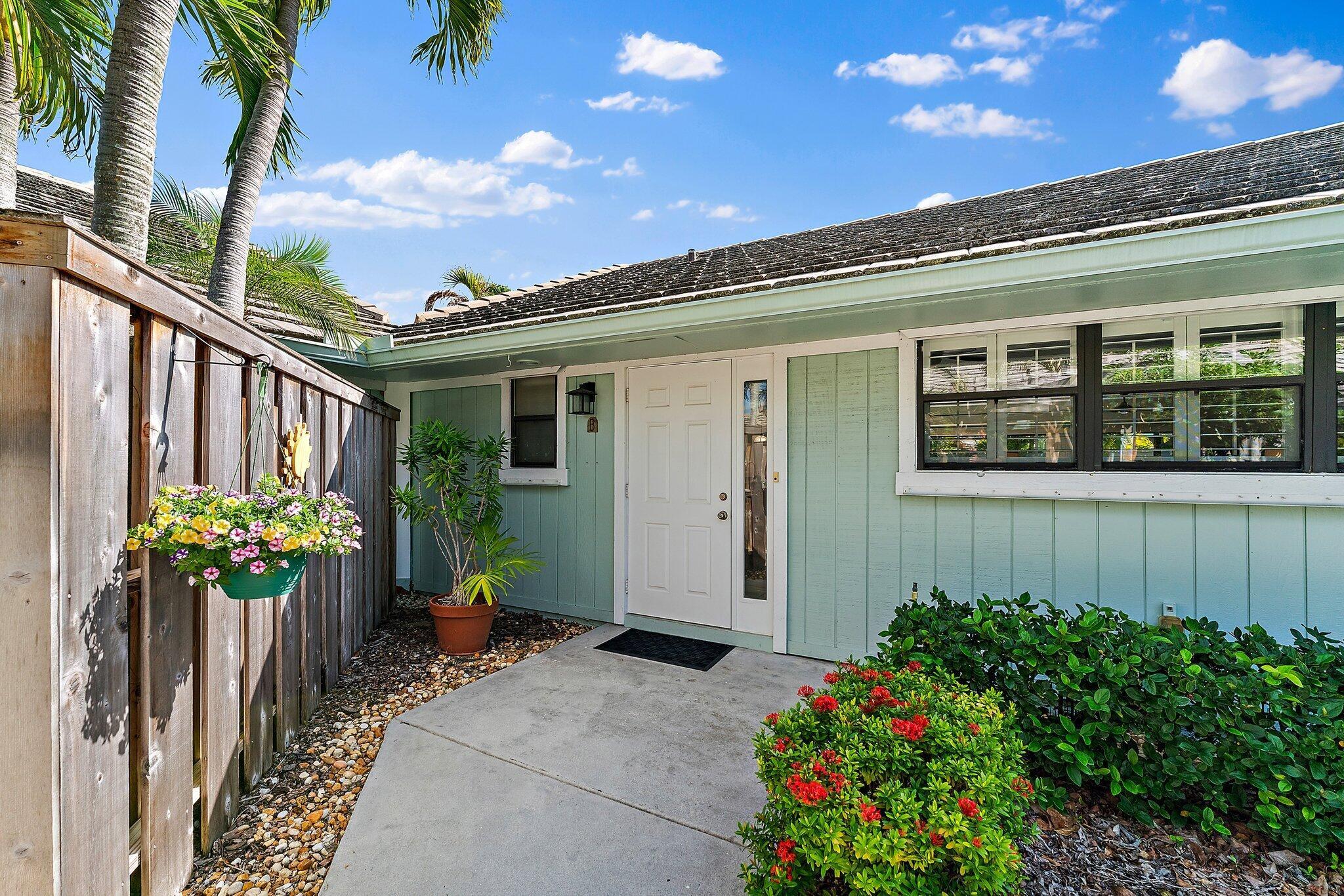 1127 E Seminole Ave #4b Jupiter, FL 33477