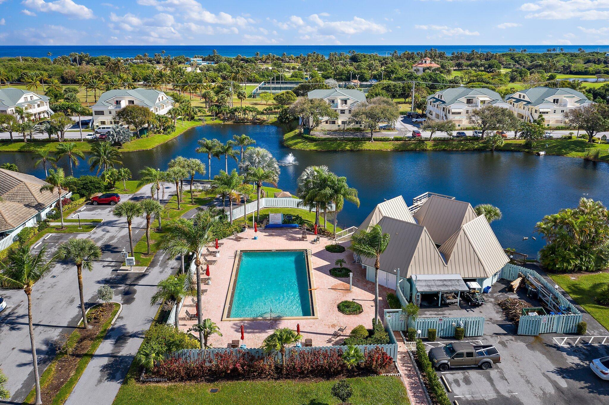 1127 E Seminole Ave #4b Jupiter, FL 33477