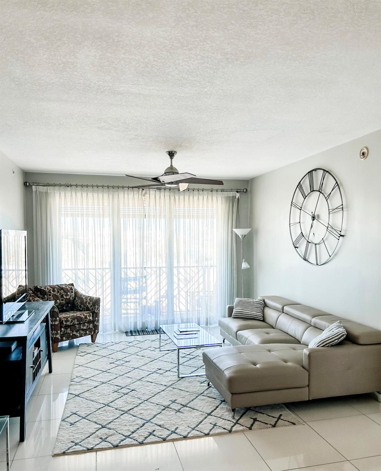 235 NE 1st St #407,Delray Beach, FL 33444