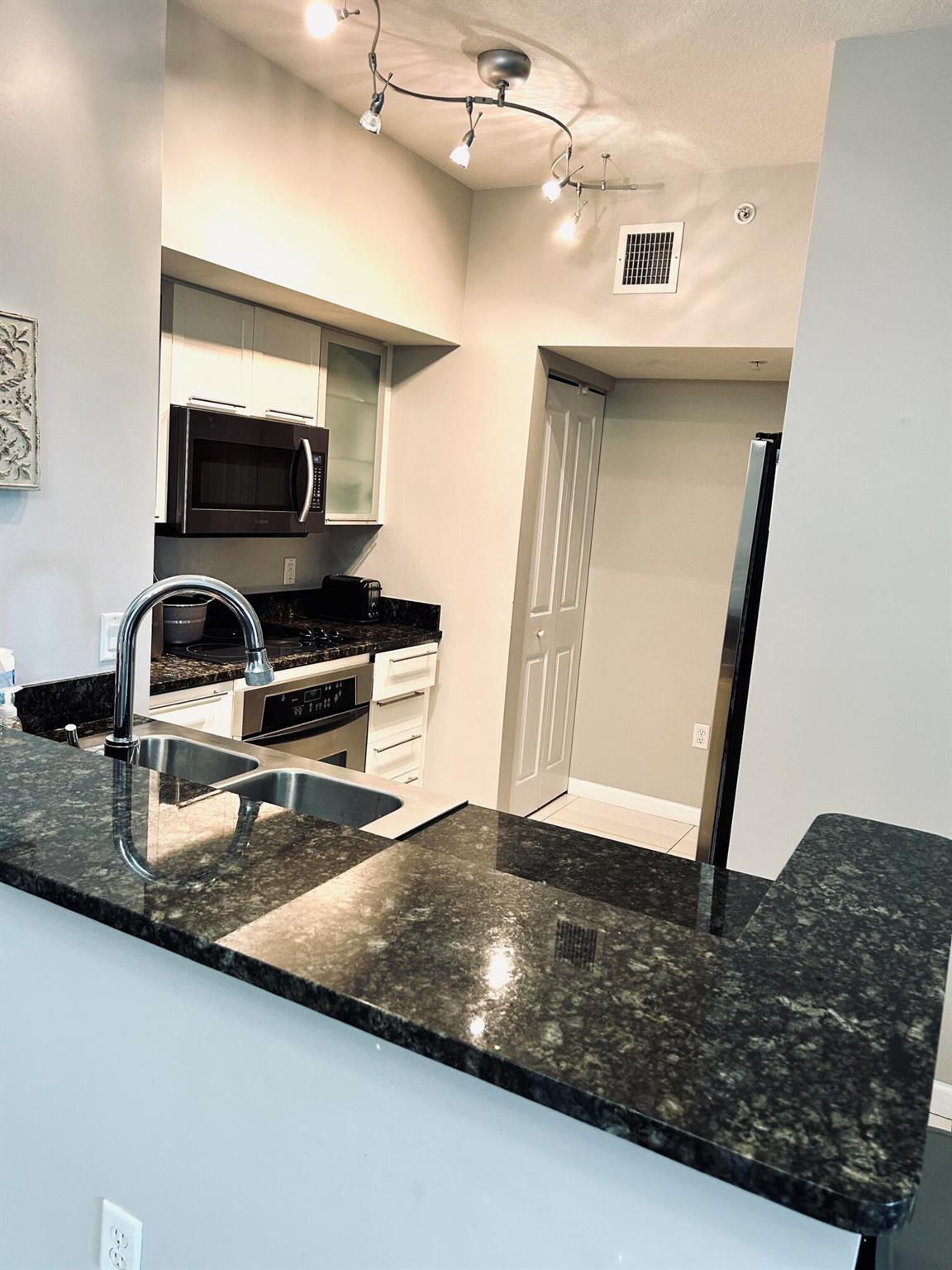 235 NE 1st St #407,Delray Beach, FL 33444