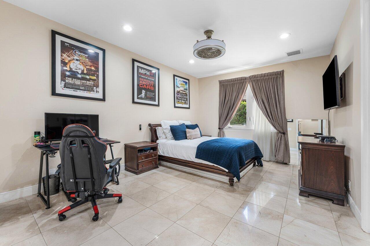 17906 Aberdeen Way Boca Raton, FL 33496