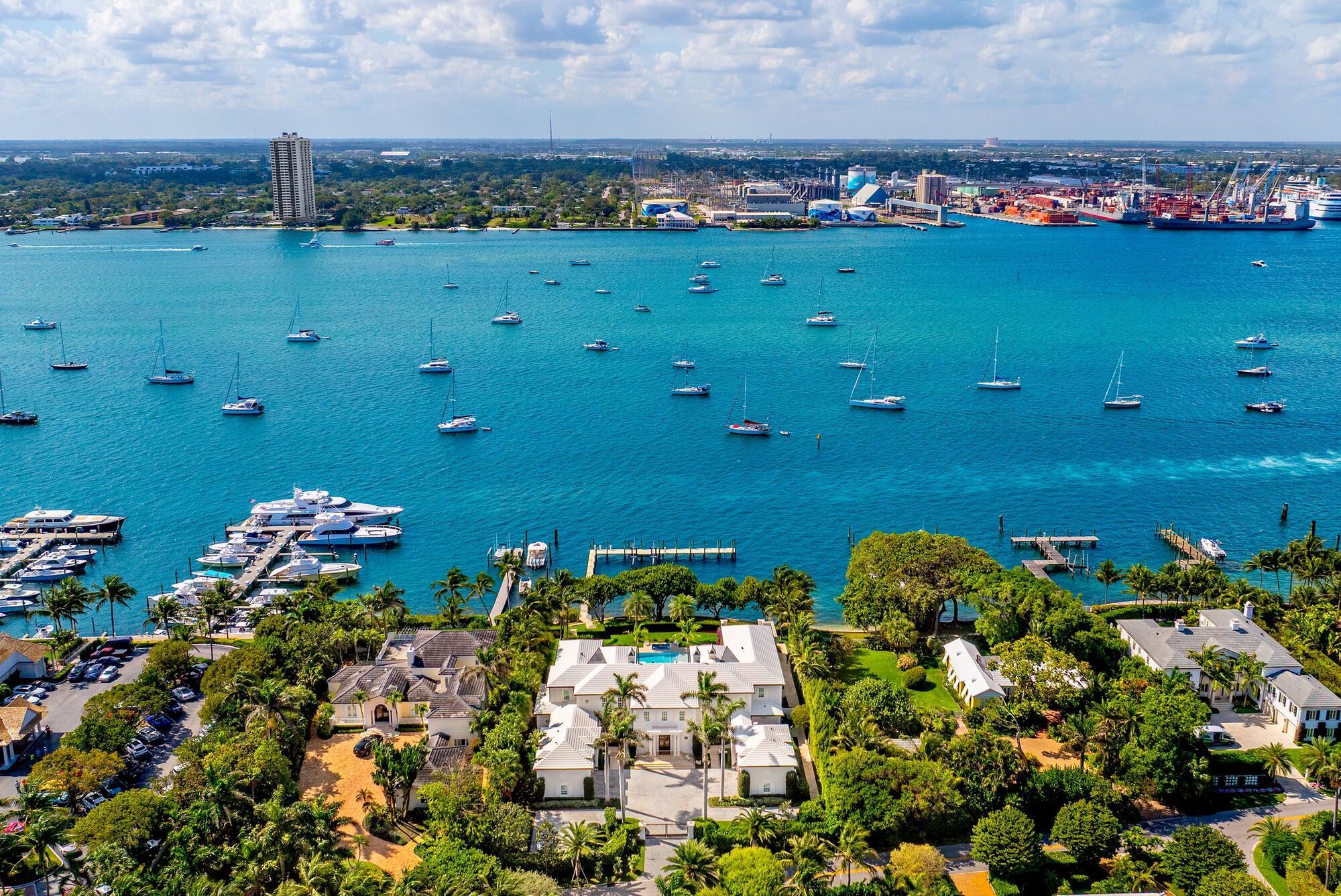 1350 N Lake Way Palm Beach, FL 33480 1350 N Lake Way Palm Beach, FL 33480