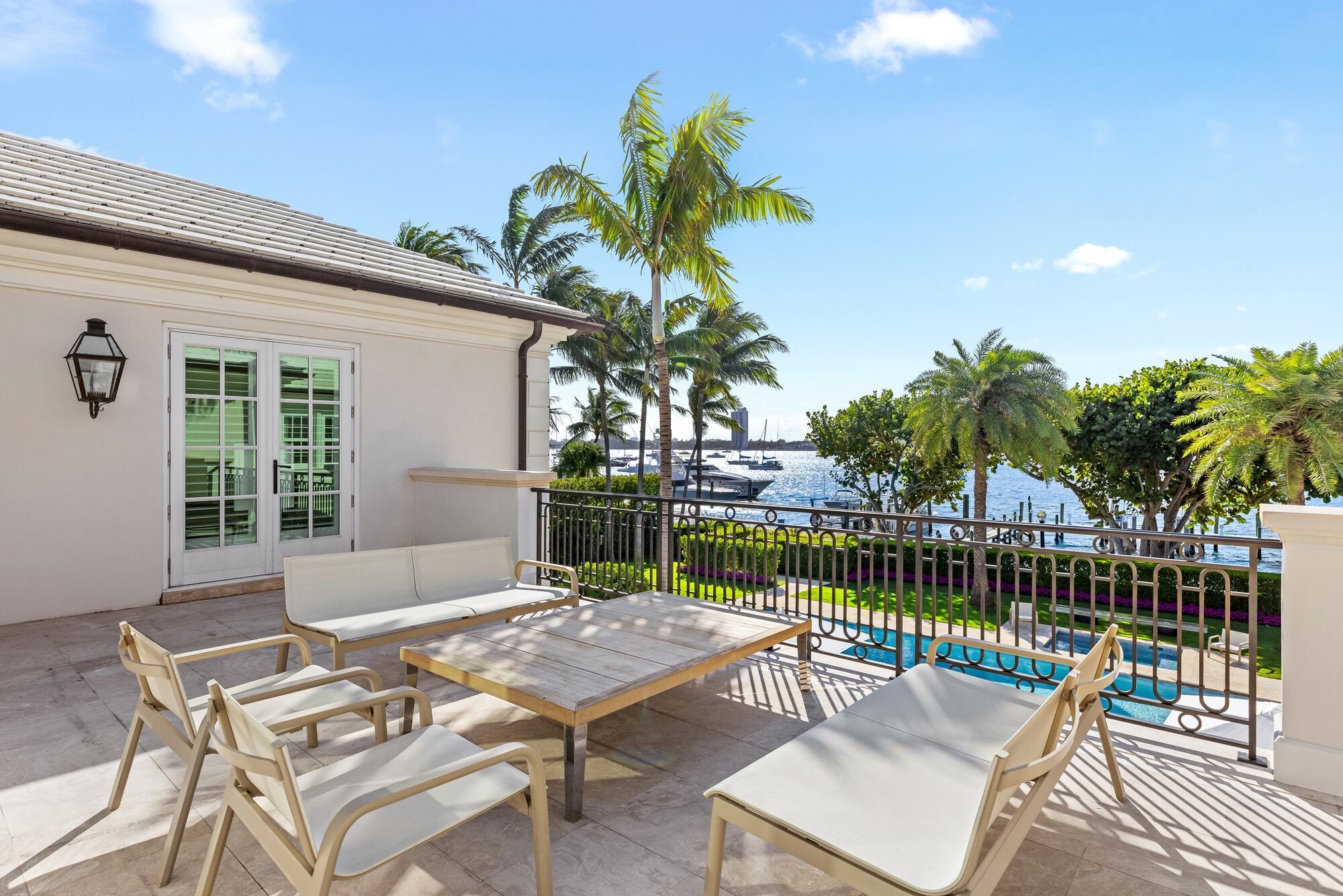 1350 N Lake Way Palm Beach, FL 33480