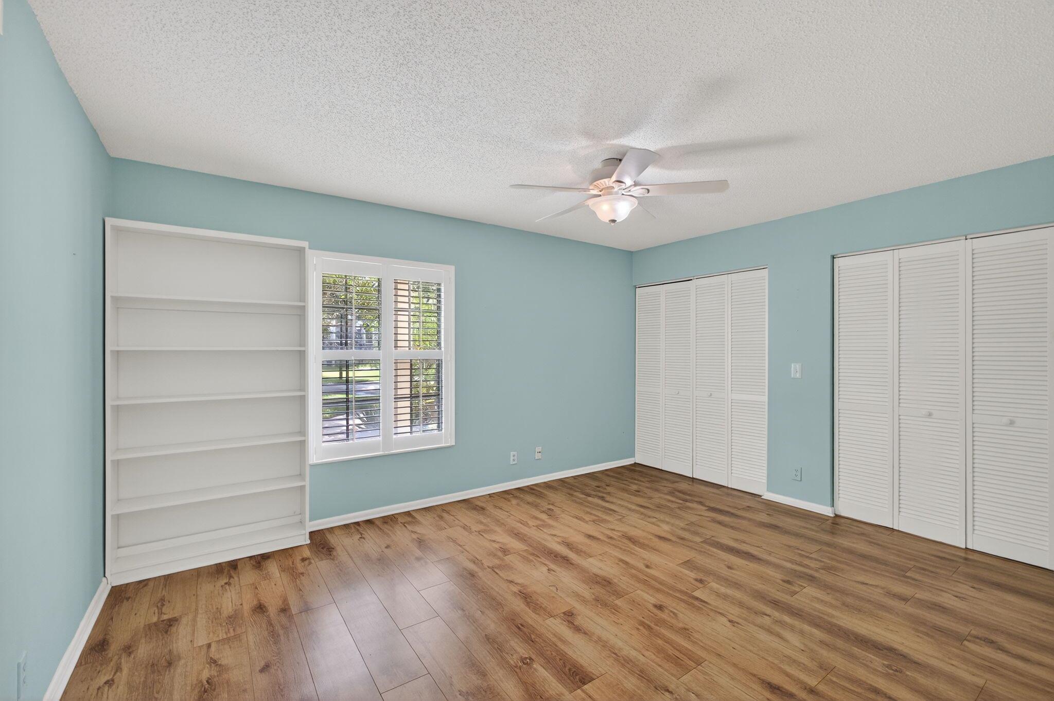 18390 SE Wood Hvn Ln #D Jupiter, FL 33469