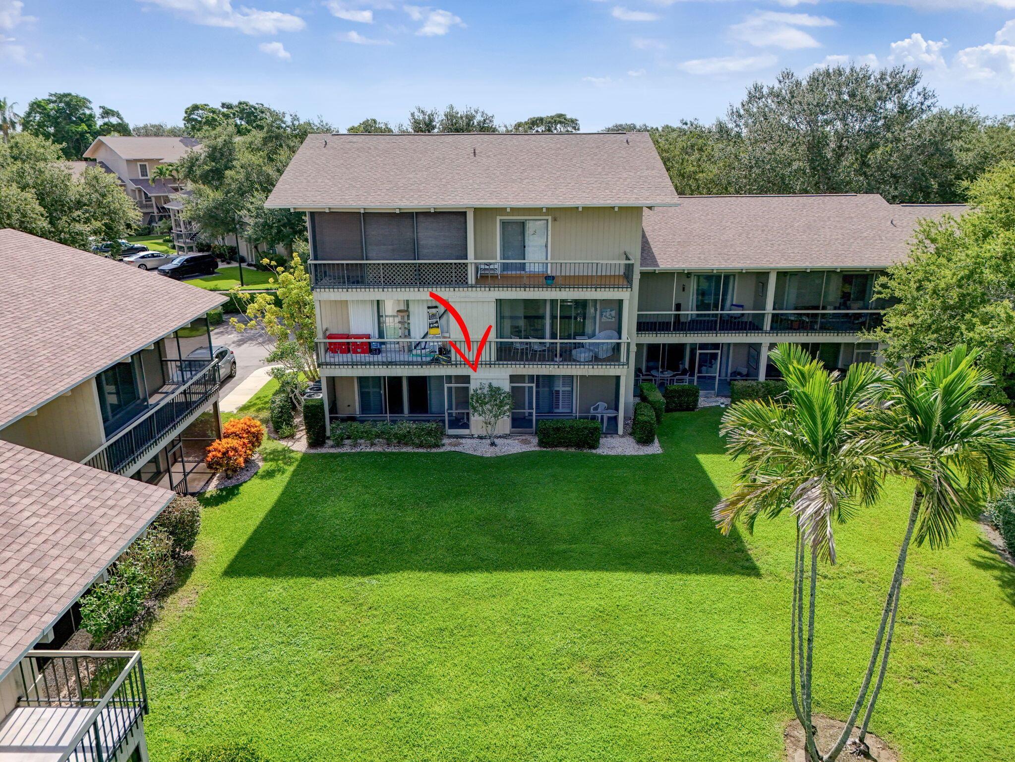 18390 SE Wood Hvn Ln #D Jupiter, FL 33469