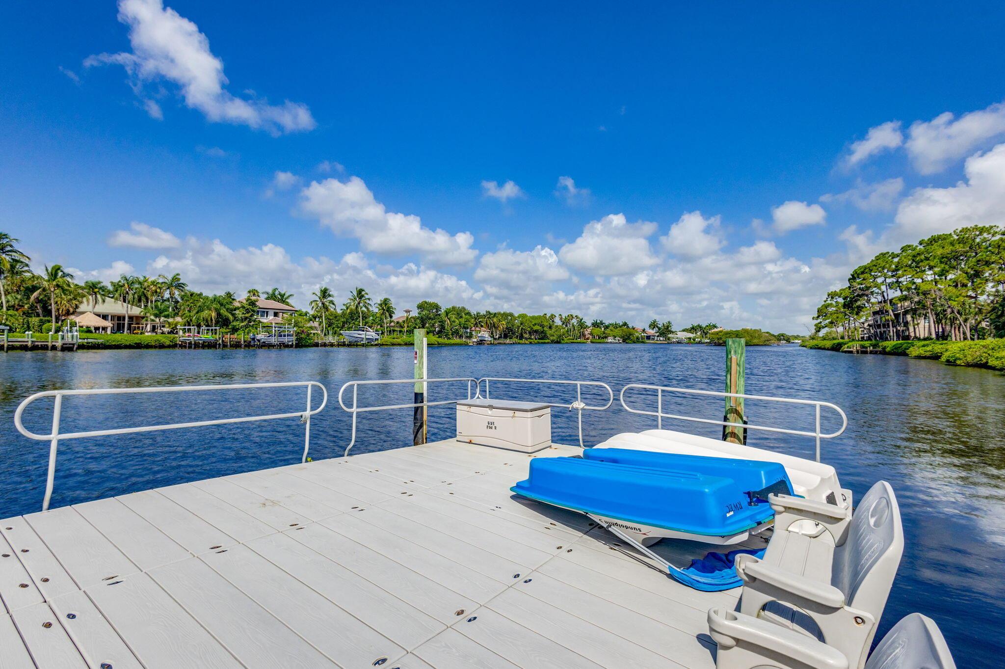 18390 SE Wood Hvn Ln #D Jupiter, FL 33469