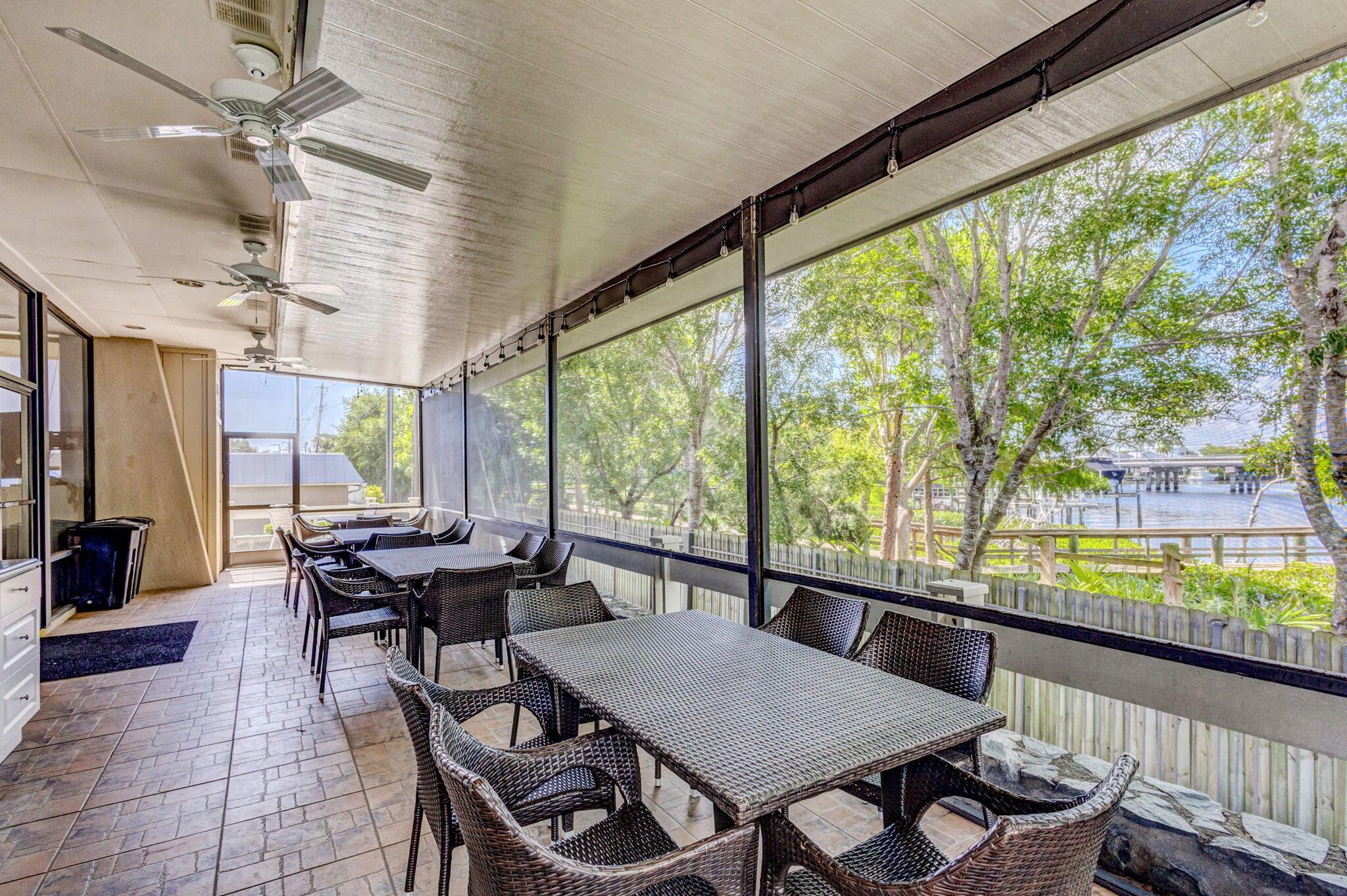 18390 SE Wood Hvn Ln #D Jupiter, FL 33469