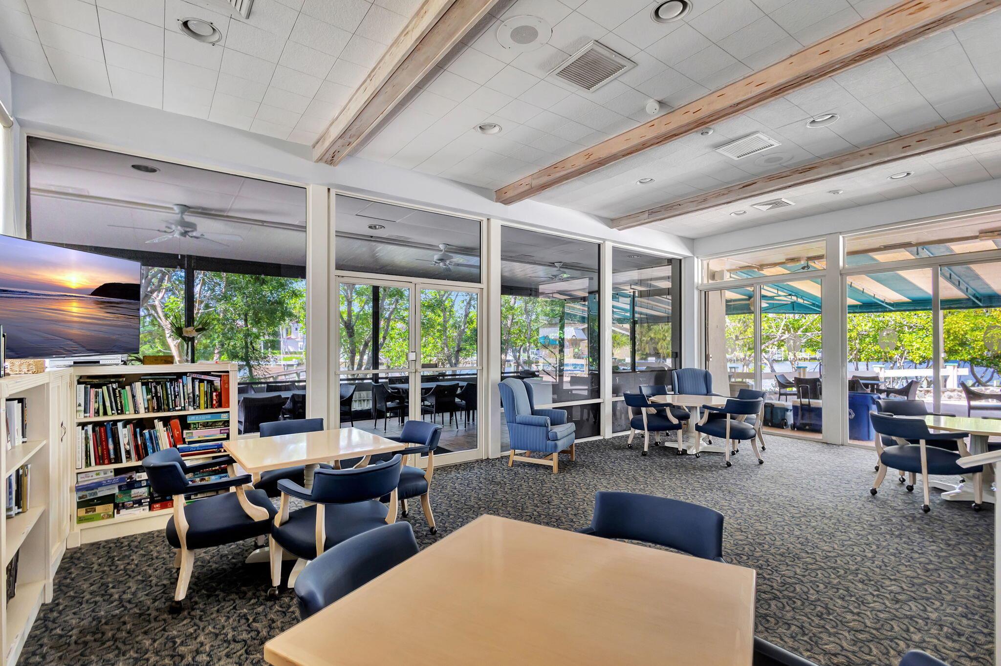 18390 SE Wood Hvn Ln #D Jupiter, FL 33469