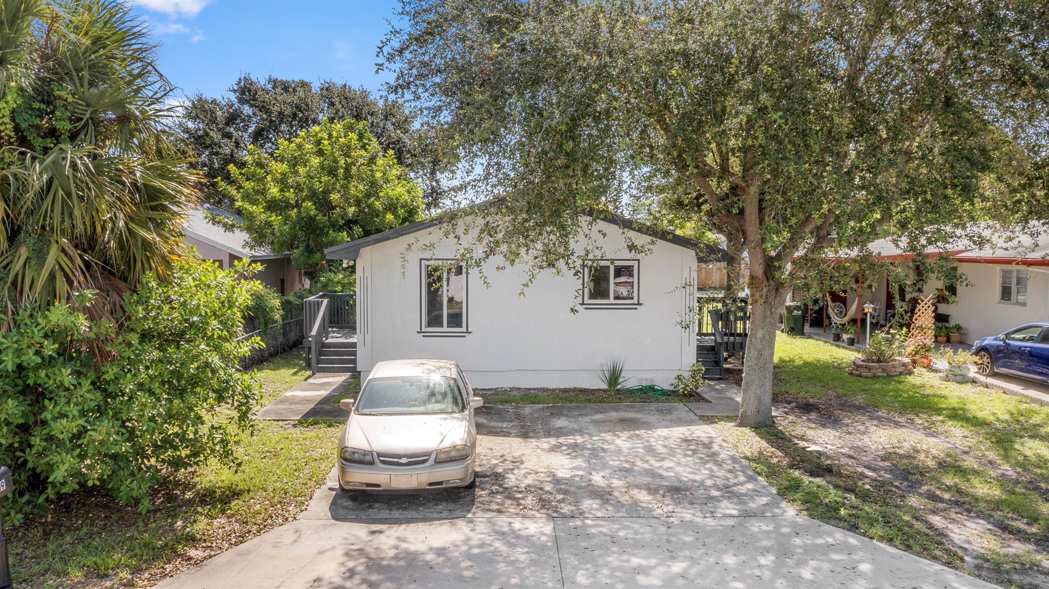 229 SW 1st Ave