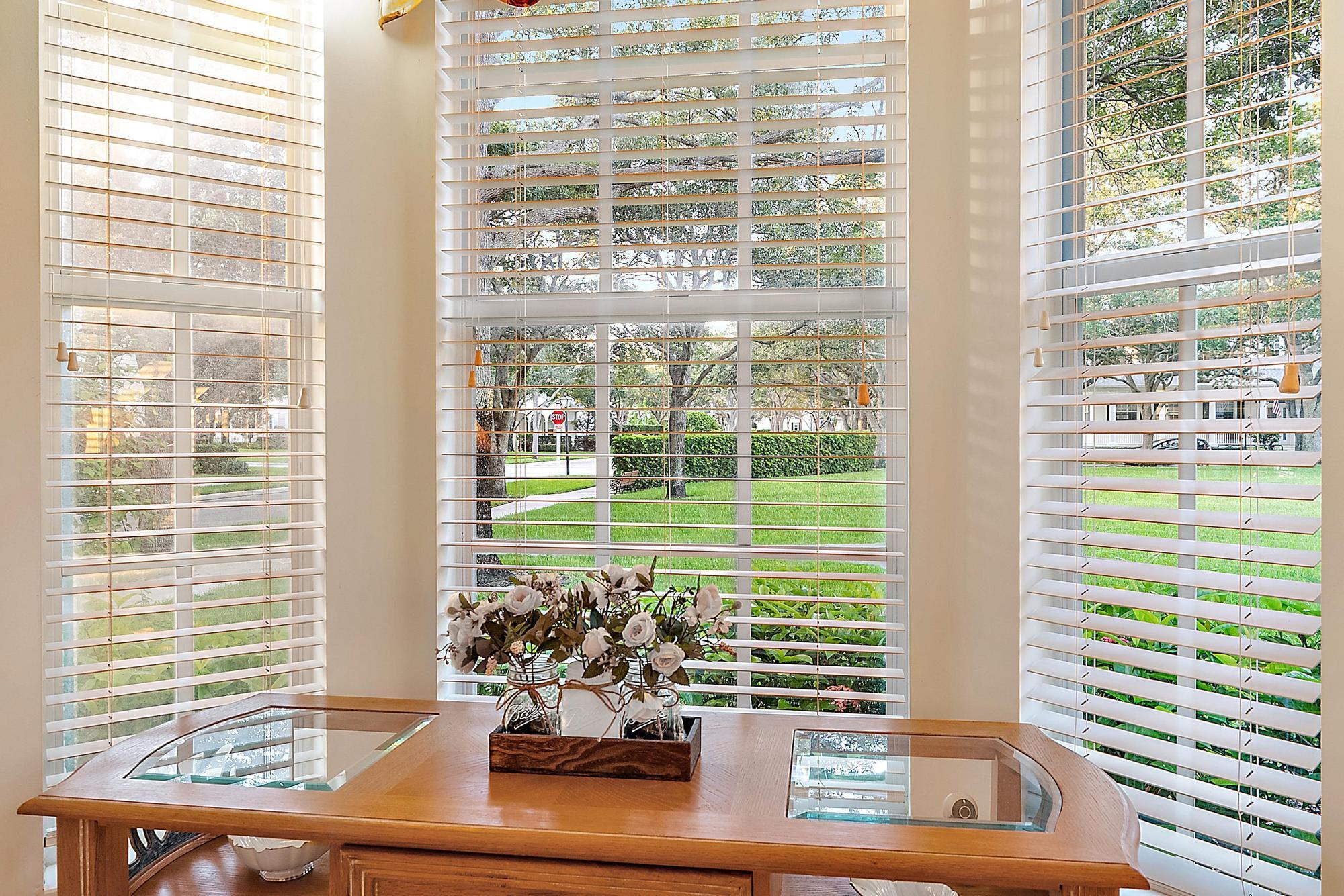 277 New Hvn Blvd Jupiter, FL 33458