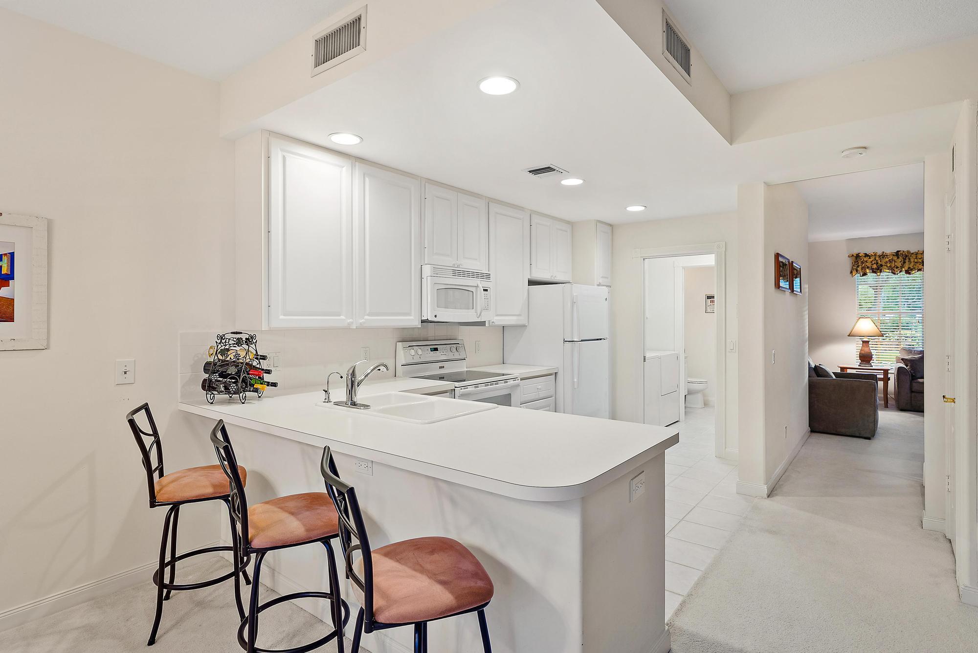 277 New Hvn Blvd Jupiter, FL 33458