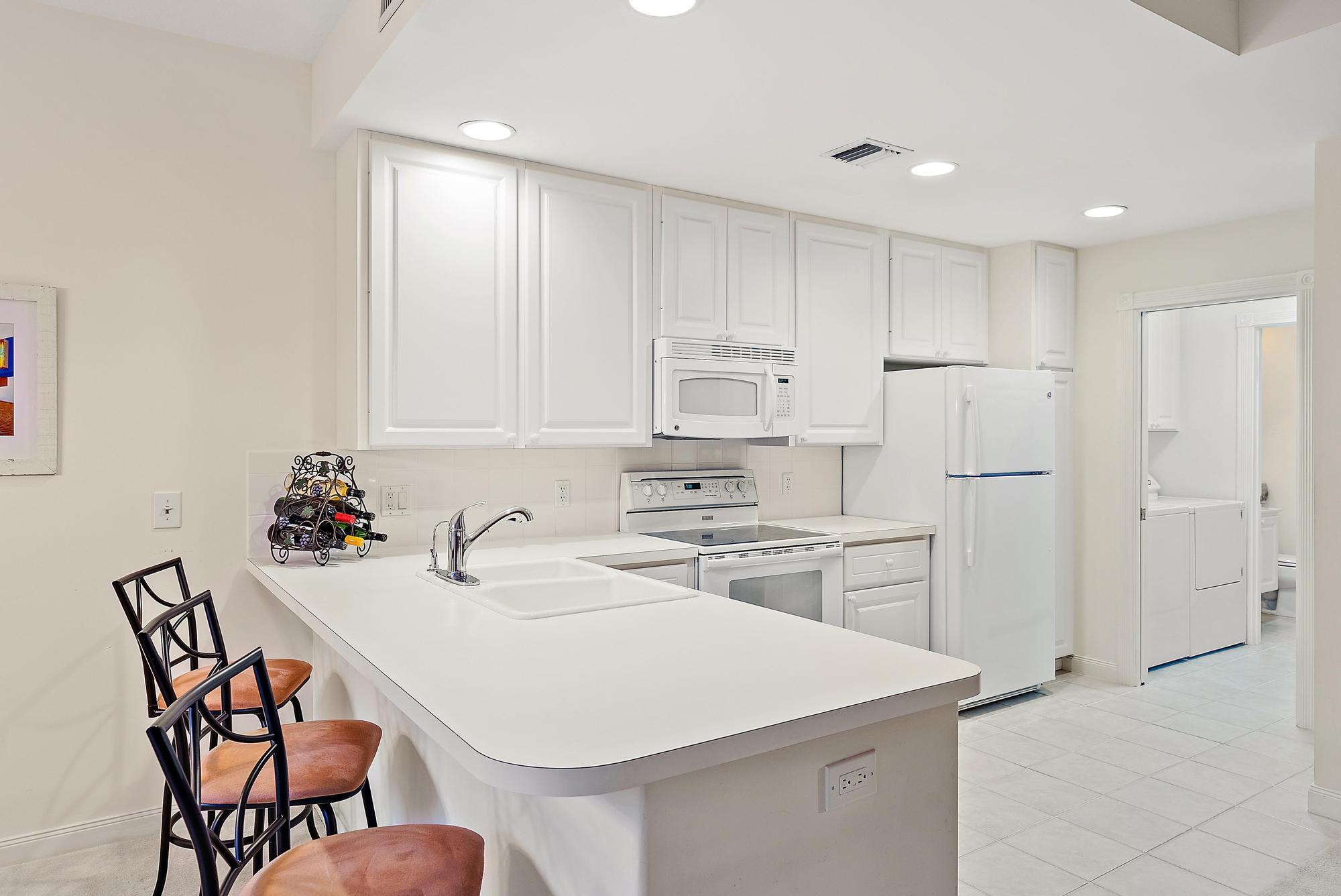 277 New Hvn Blvd Jupiter, FL 33458