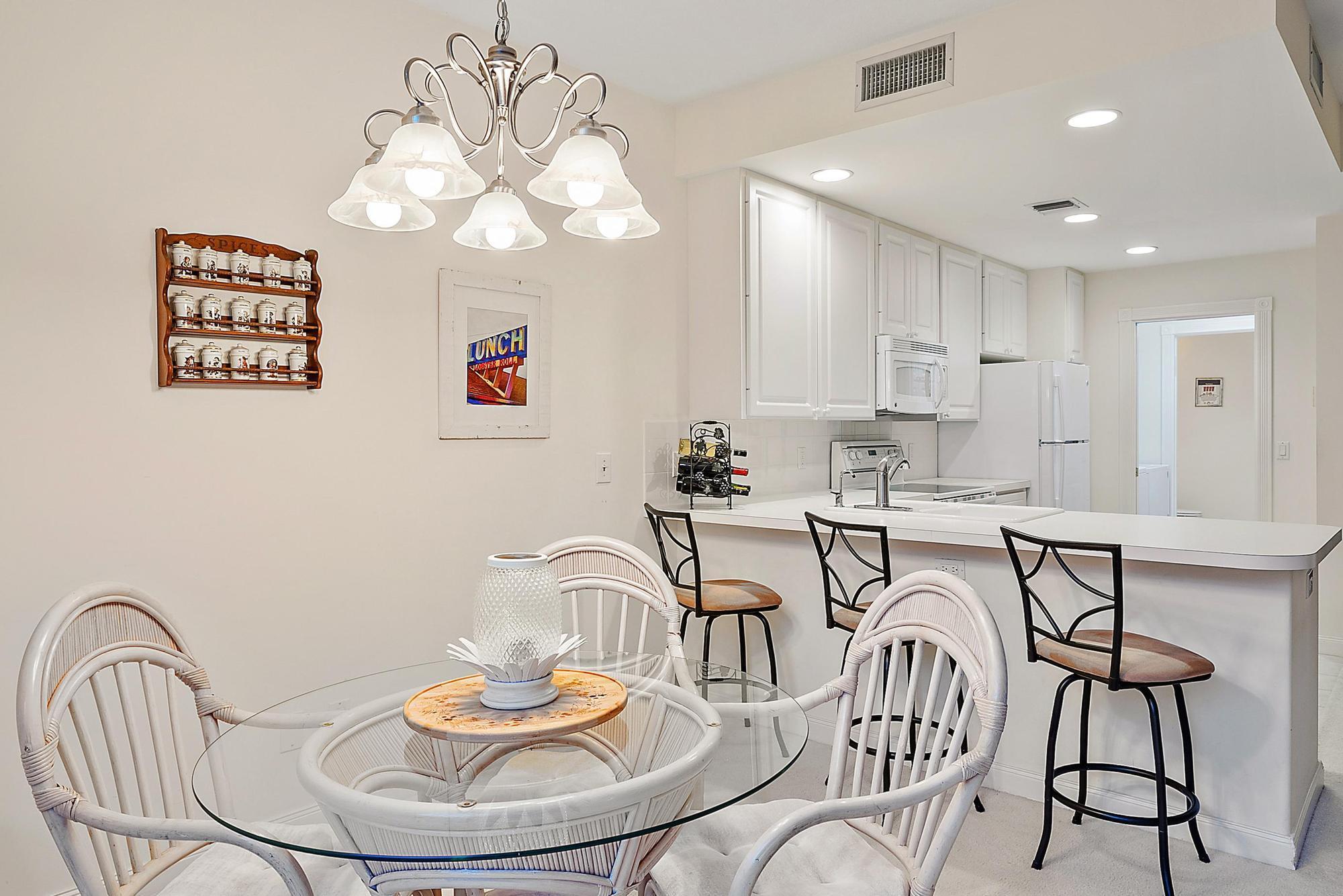 277 New Hvn Blvd Jupiter, FL 33458