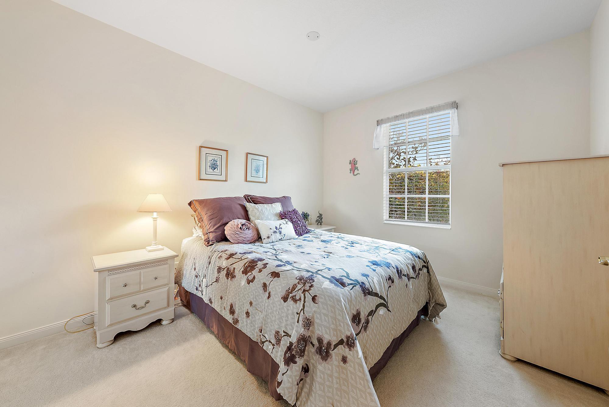 277 New Hvn Blvd Jupiter, FL 33458