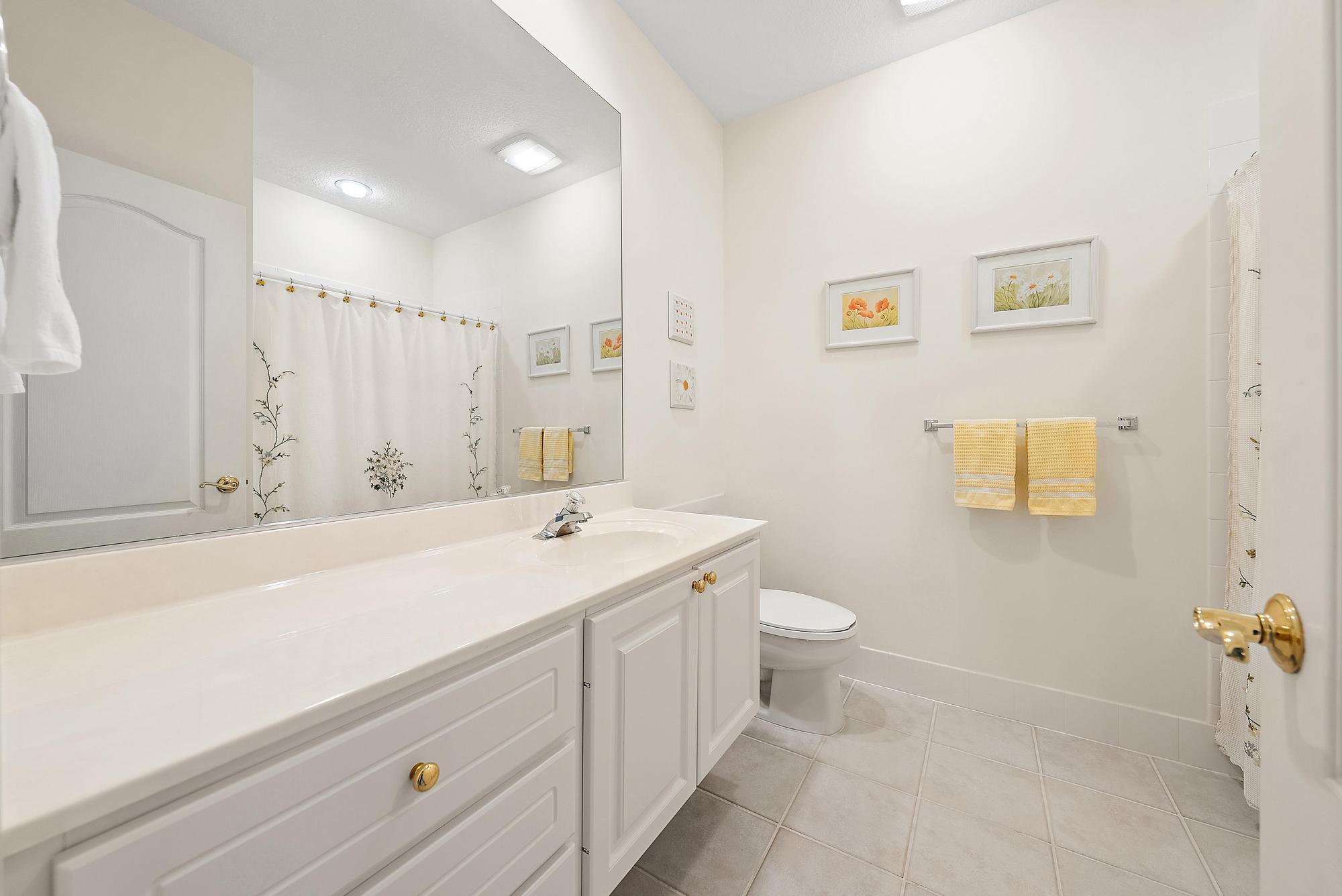 277 New Hvn Blvd Jupiter, FL 33458