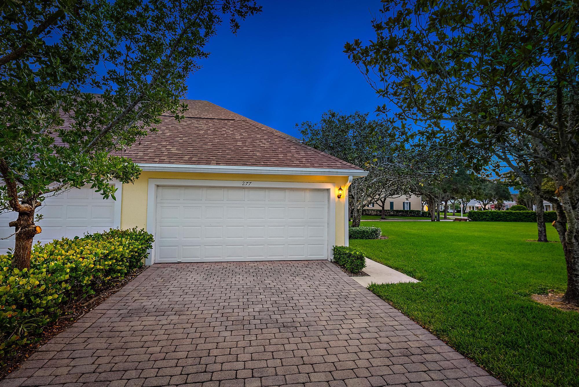 277 New Hvn Blvd Jupiter, FL 33458