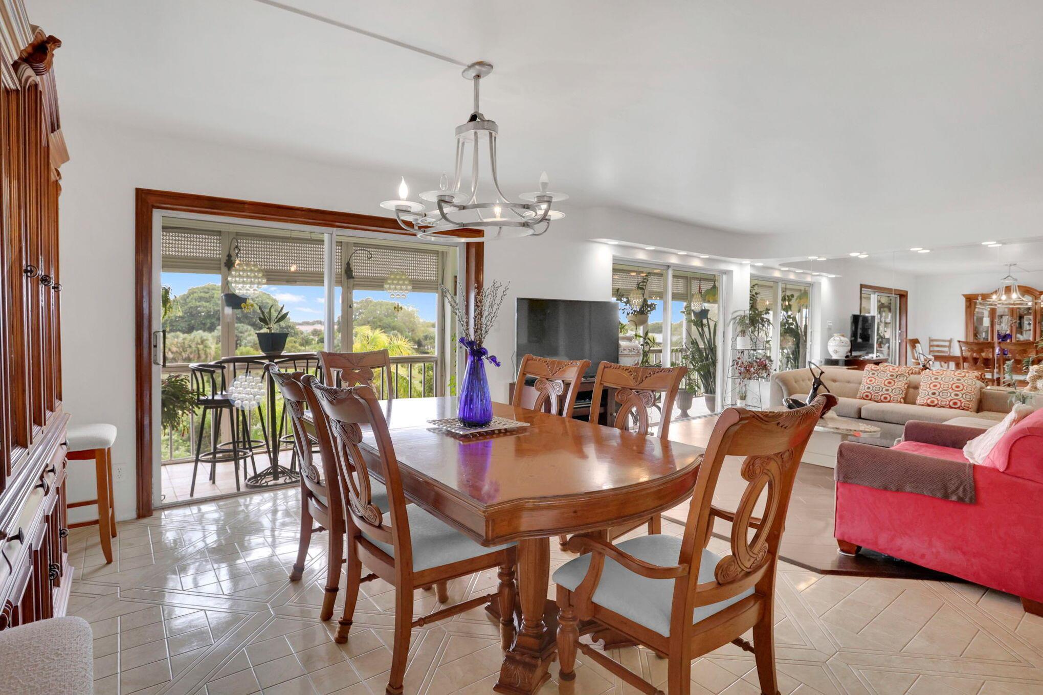 4800 Hillcrest Ln #503 Hollywood, FL 33021