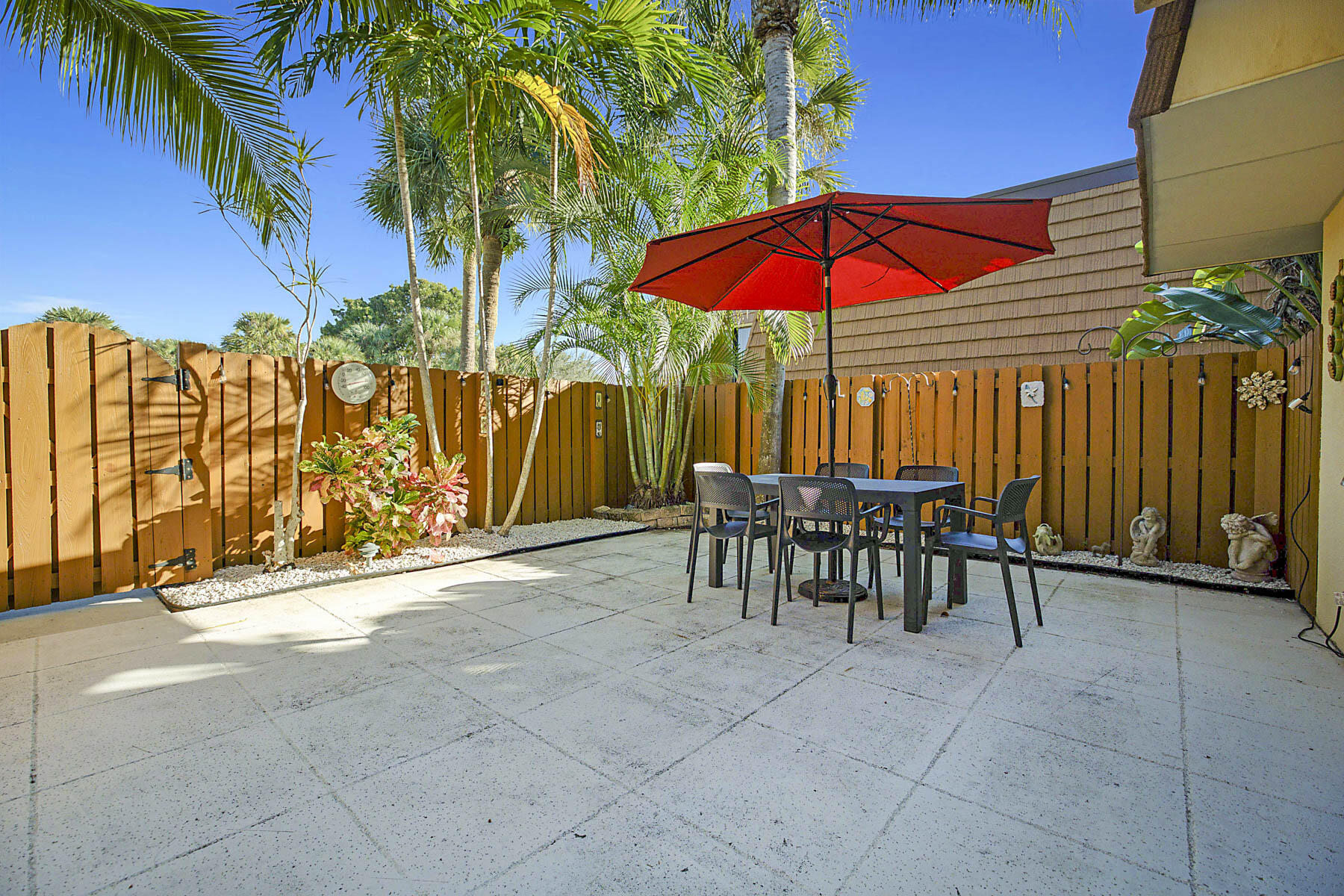 3071 30th Ct Jupiter, FL 33477