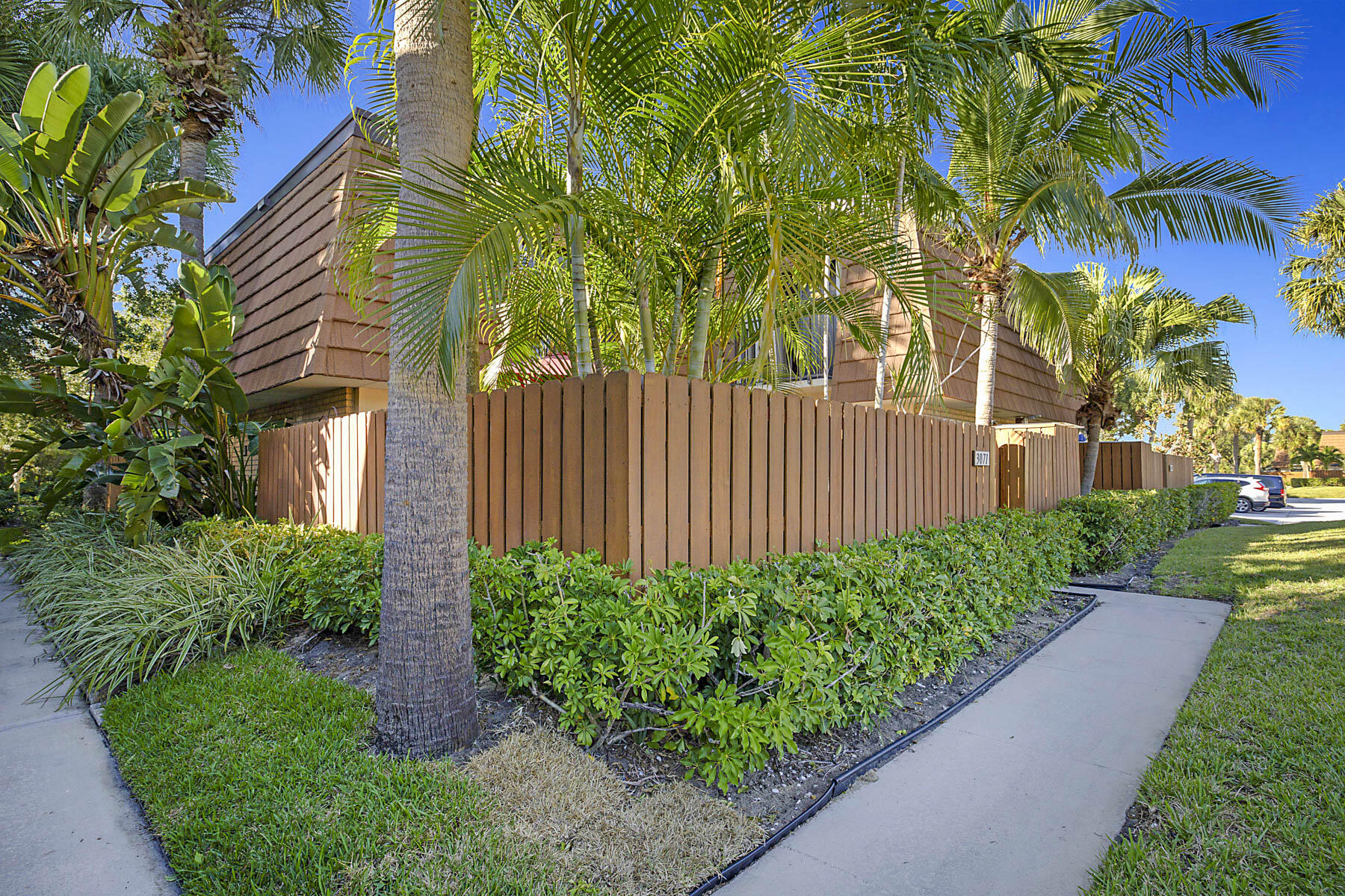 3071 30th Ct Jupiter, FL 33477