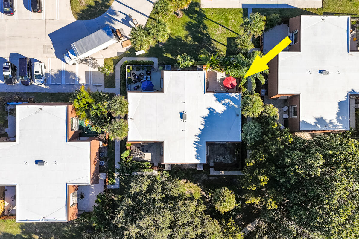 3071 30th Ct Jupiter, FL 33477