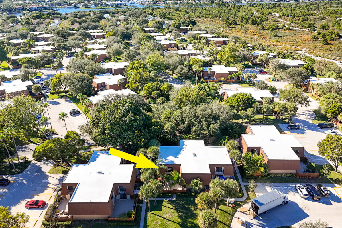 3071 30th Ct Jupiter, FL 33477