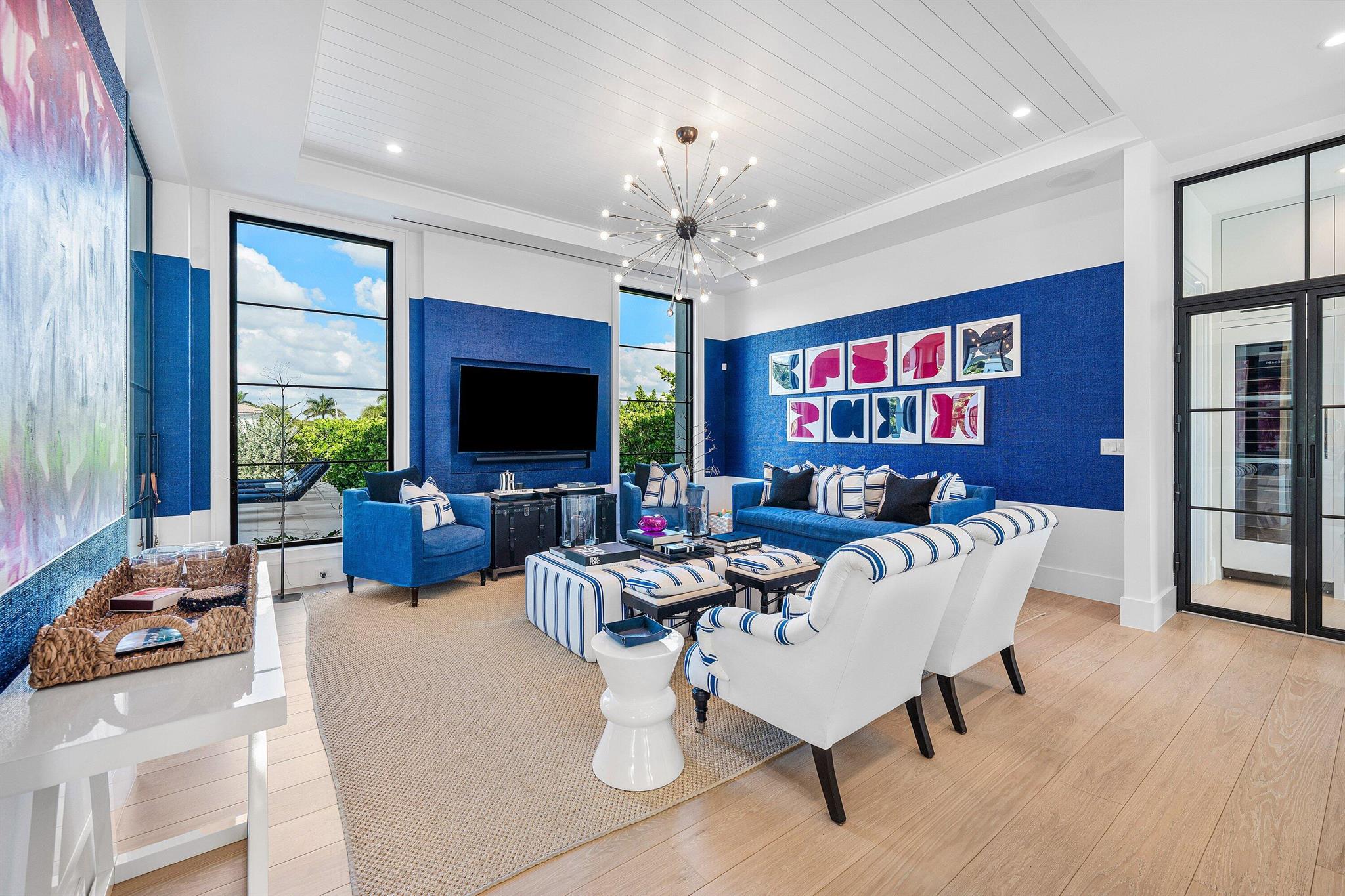 10 Harbour Dr Ocean Ridge, FL 33435