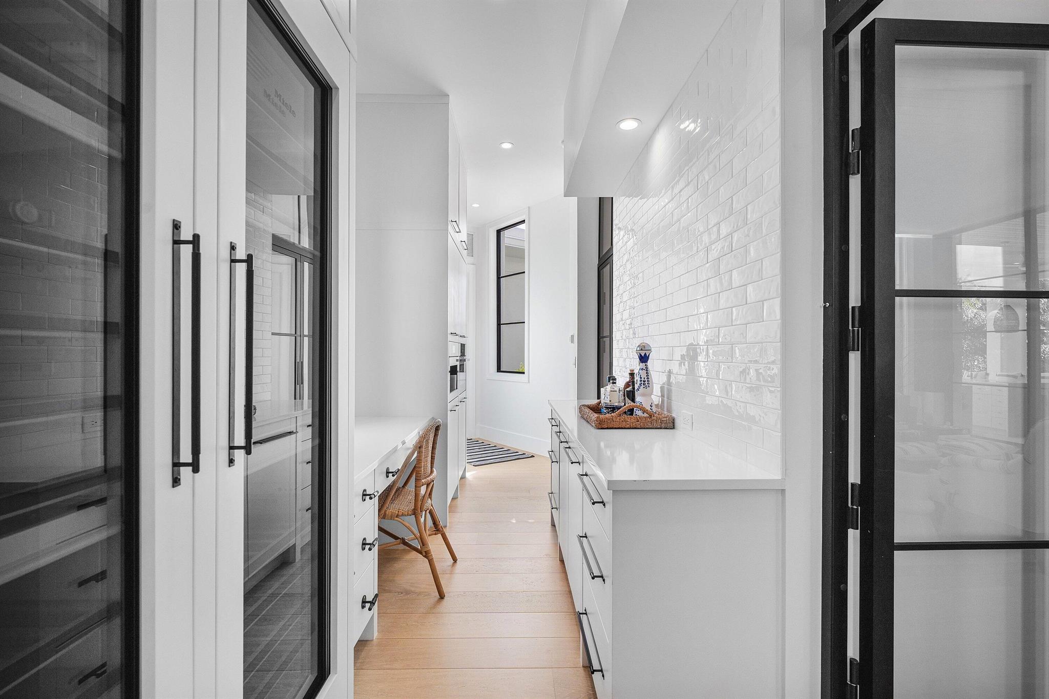 10 Harbour Dr Ocean Ridge, FL 33435