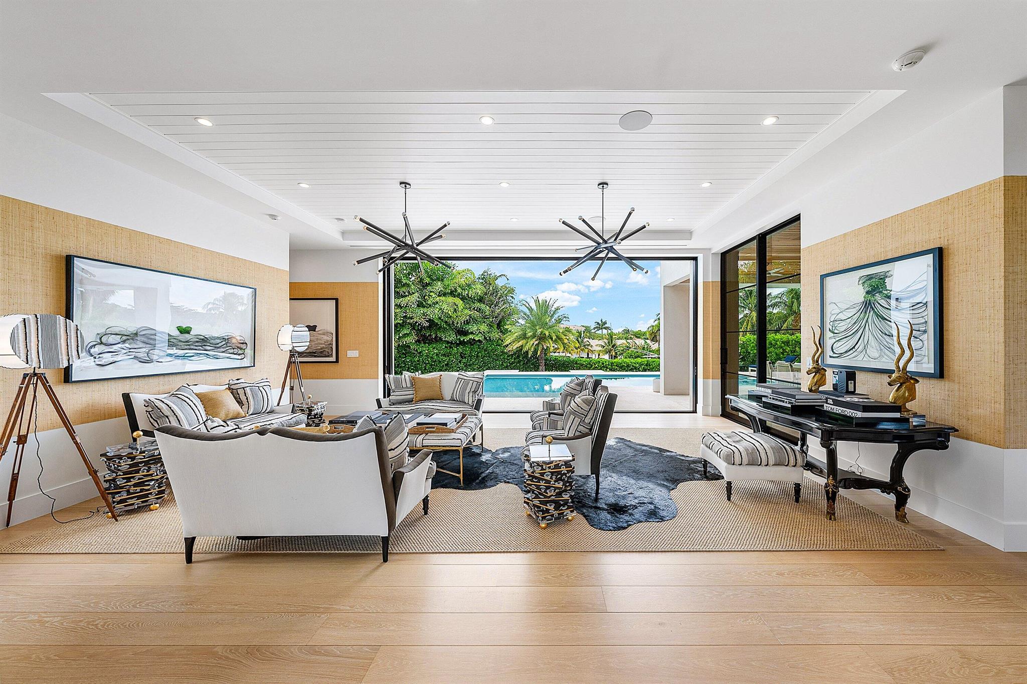 10 Harbour Dr Ocean Ridge, FL 33435