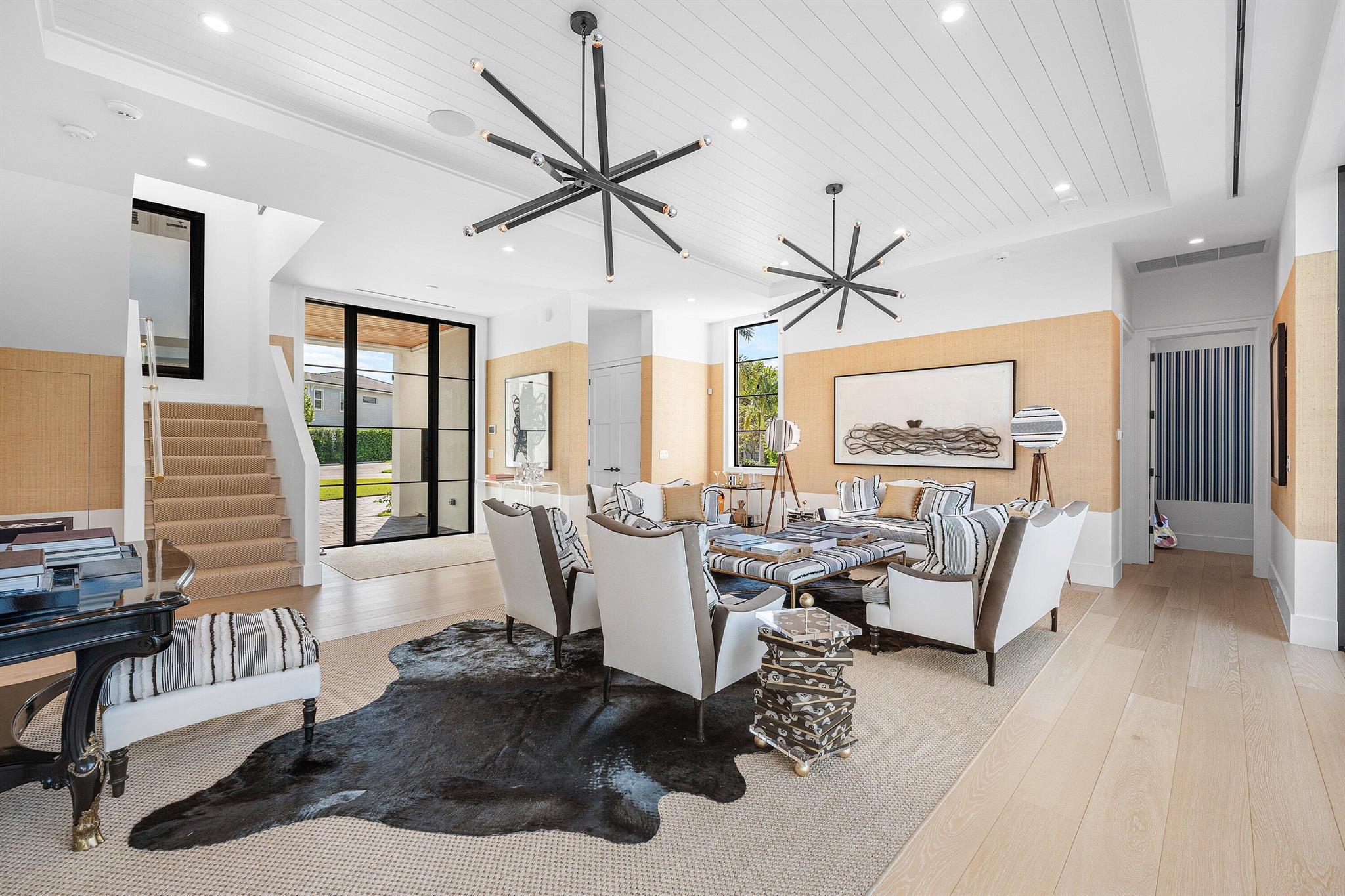 10 Harbour Dr Ocean Ridge, FL 33435