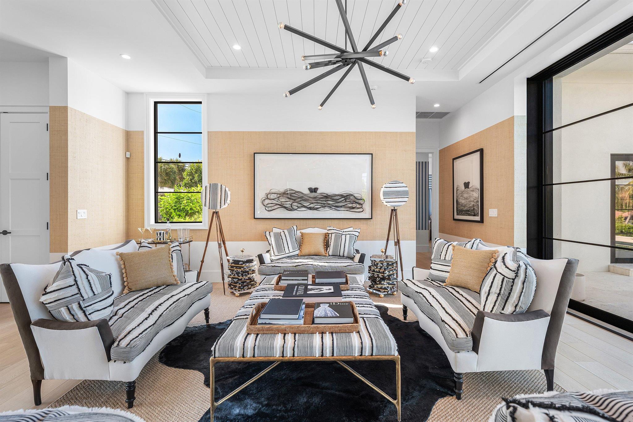 10 Harbour Dr Ocean Ridge, FL 33435