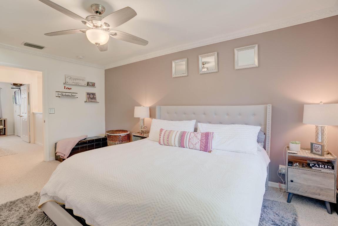 109 Fox Meadow Run Jupiter, FL 33458