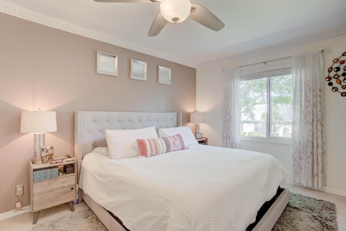 109 Fox Meadow Run Jupiter, FL 33458