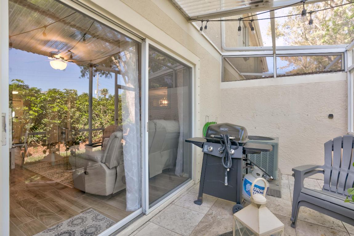 109 Fox Meadow Run Jupiter, FL 33458