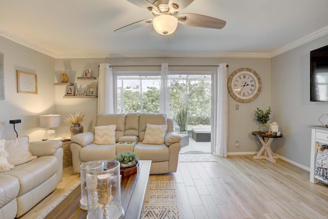 109 Fox Meadow Run Jupiter, FL 33458