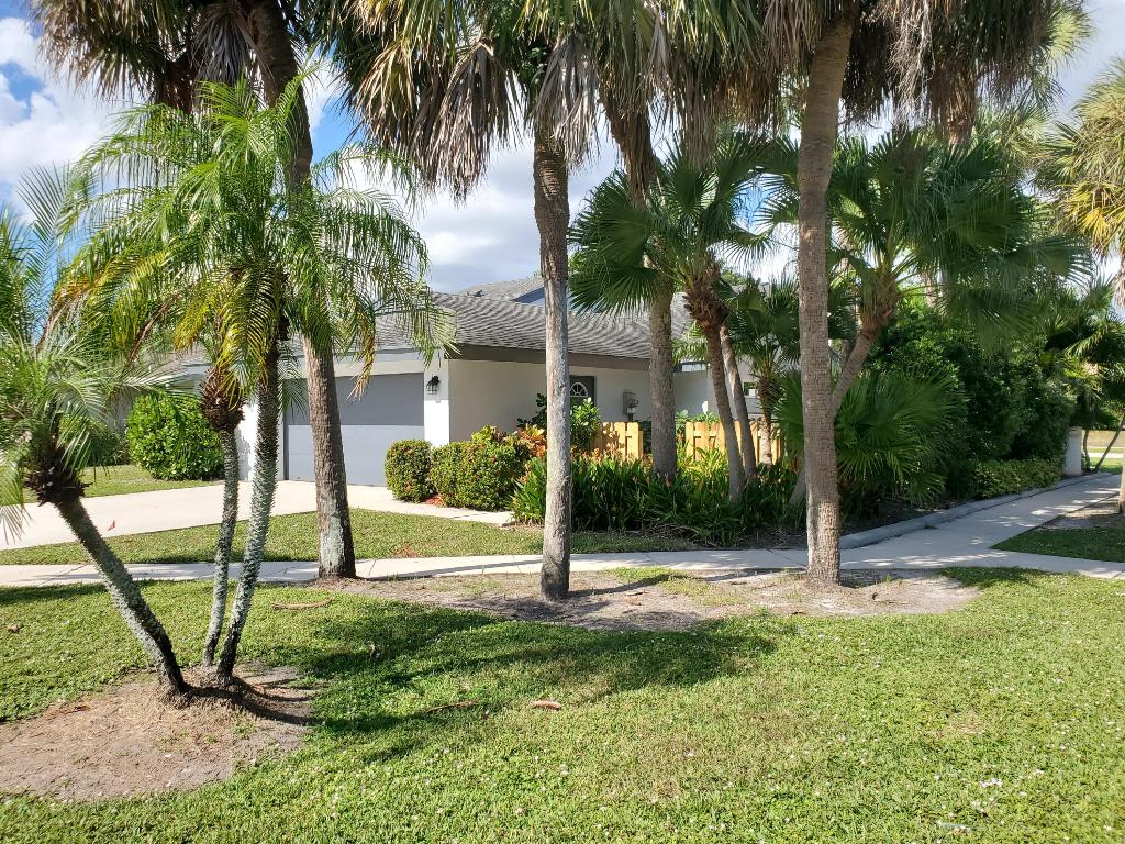 47 Baytree Cir Boynton Beach, FL 33436