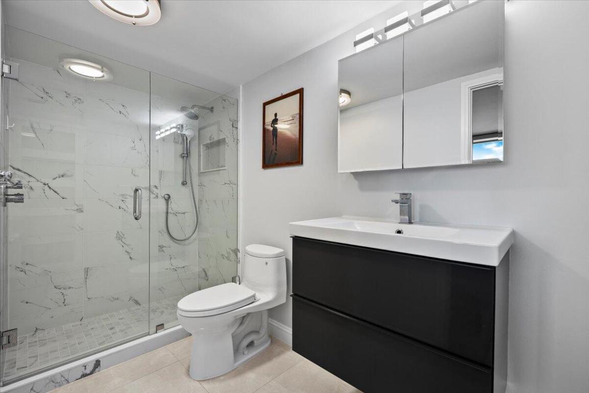 4000 N Ocean Dr #2004 Singer Island, FL 33404