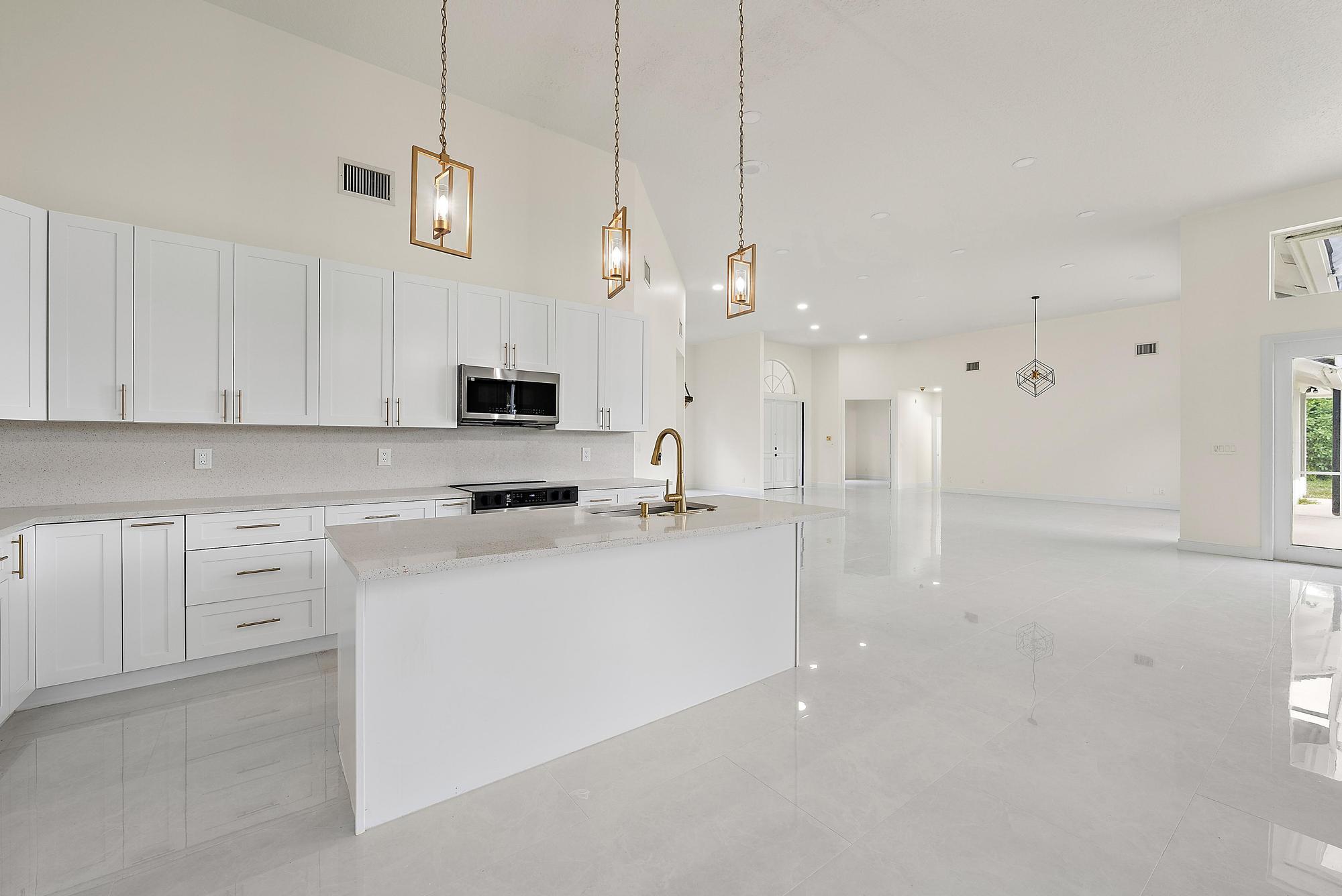 19558 Red Gum Jupiter, FL 33458