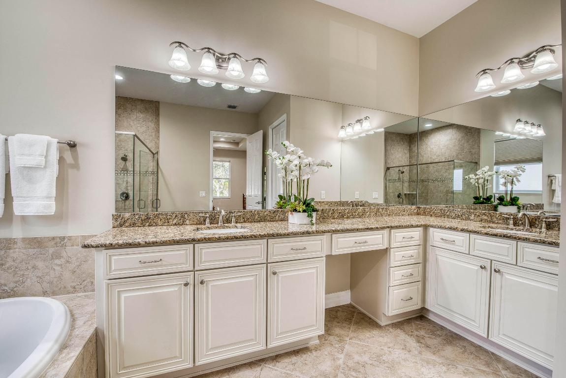 1314 Lamarville Jupiter, FL 33458