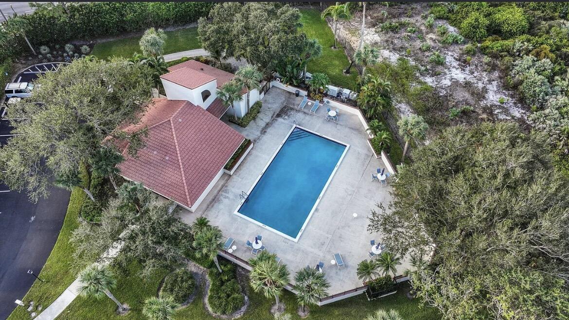 703 Sea Oats #C-4 Juno Beach, FL 33408