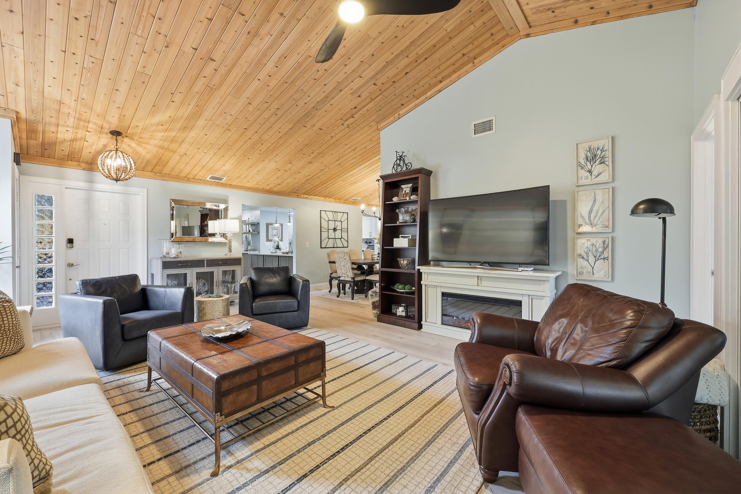 114 Ocean Dunes Jupiter, FL 33477