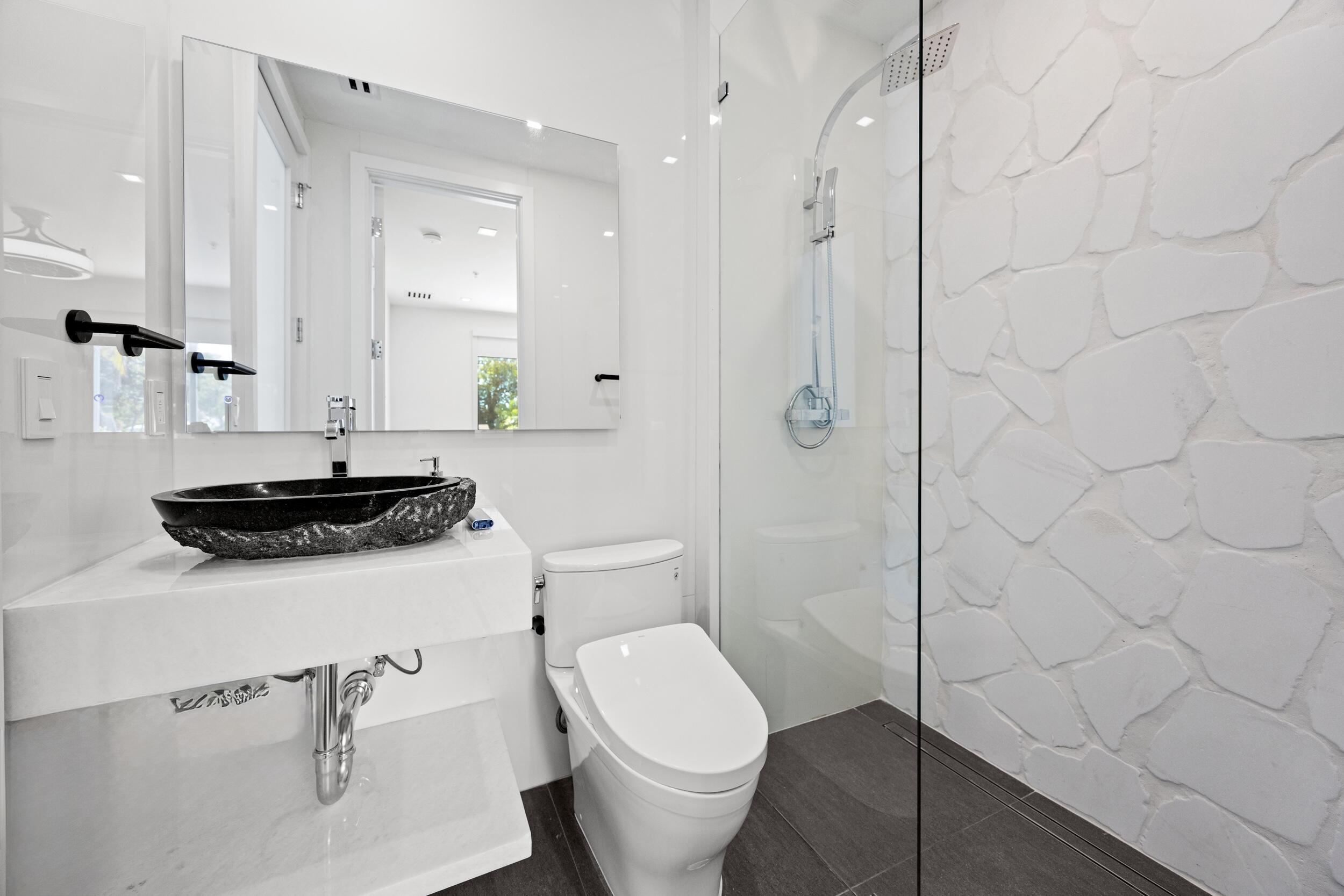 3055 Waterside Boynton Beach, FL 33435