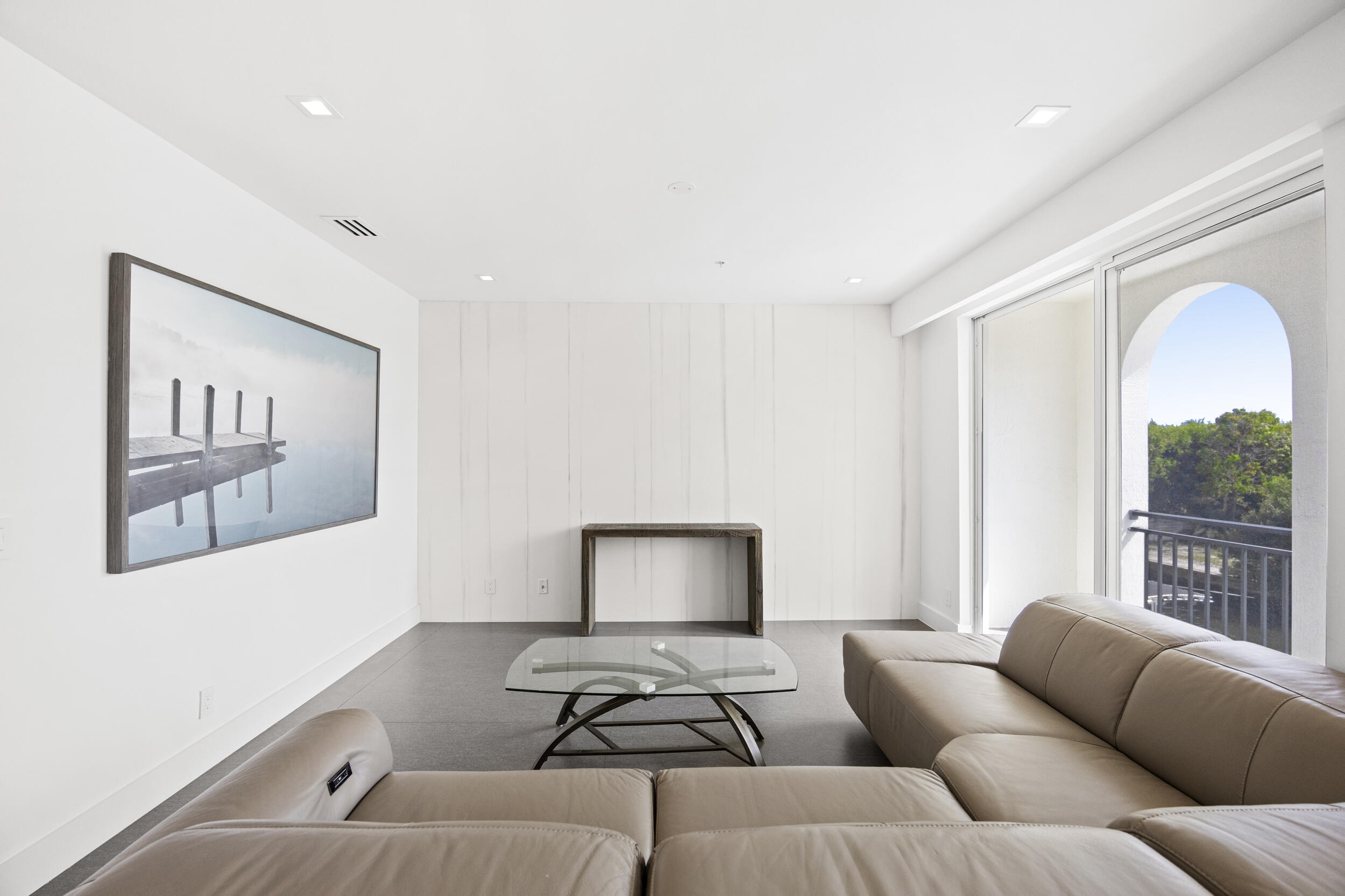 3055 Waterside Boynton Beach, FL 33435