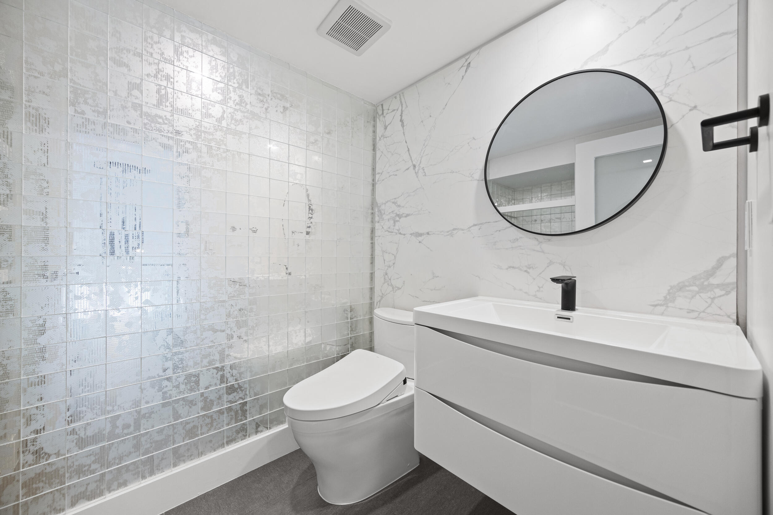 3055 Waterside Boynton Beach, FL 33435