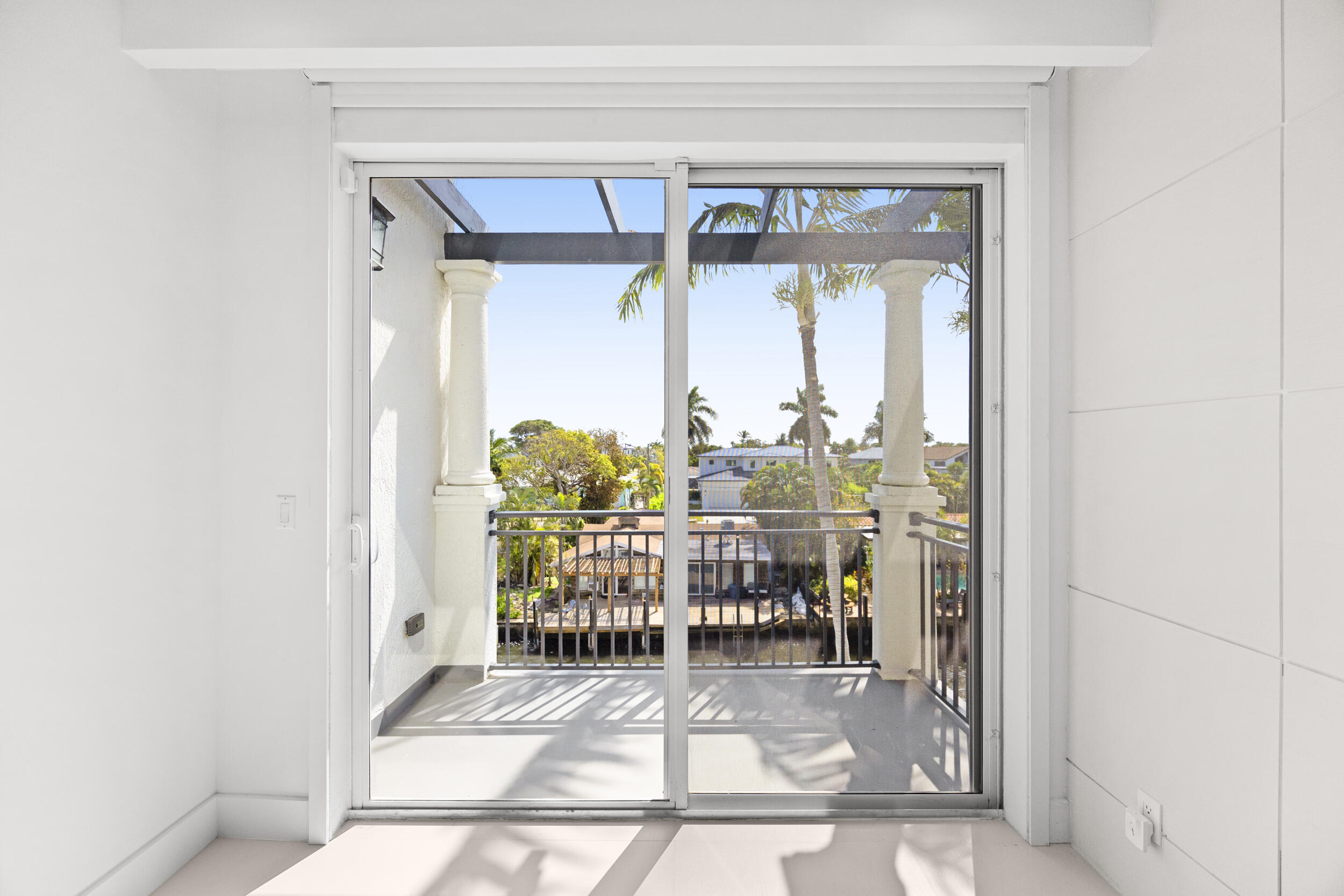 3055 Waterside Boynton Beach, FL 33435