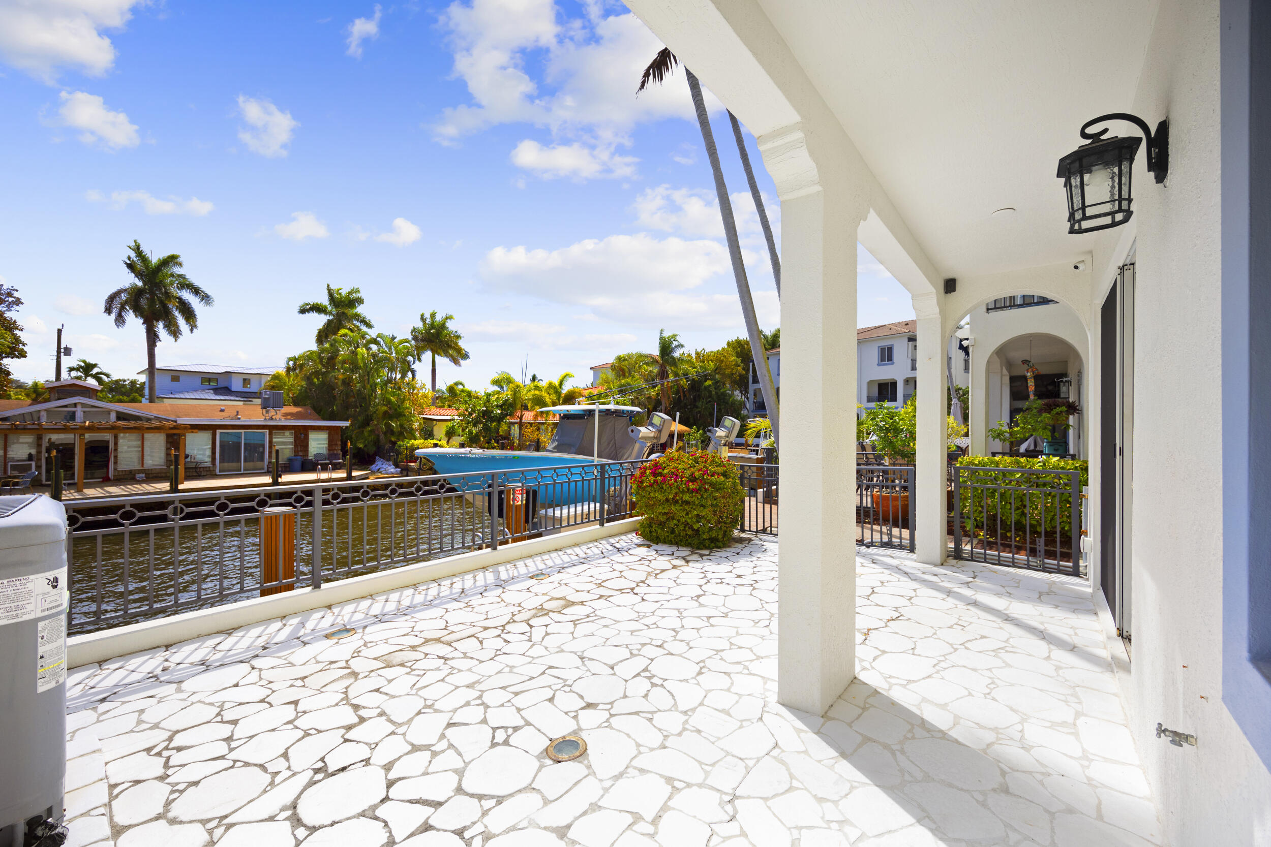 3055 Waterside Boynton Beach, FL 33435