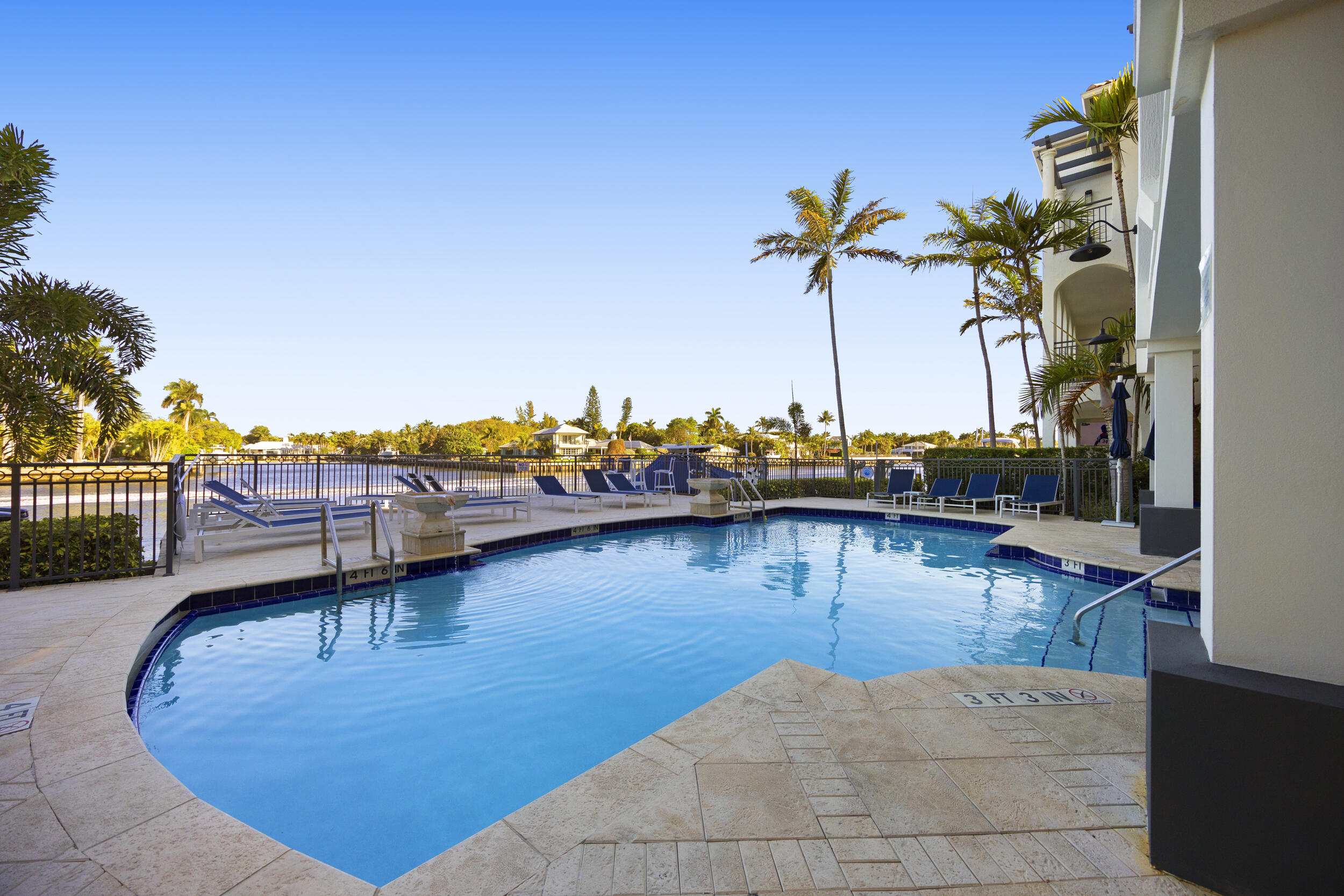 3055 Waterside Boynton Beach, FL 33435